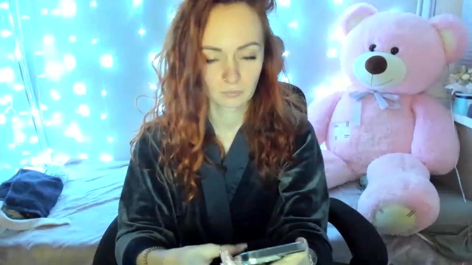 Gallery image thumbnail from Coyote_Girl's myfreecams stream on, 12/03/2022, 20:12 image 4 of 20