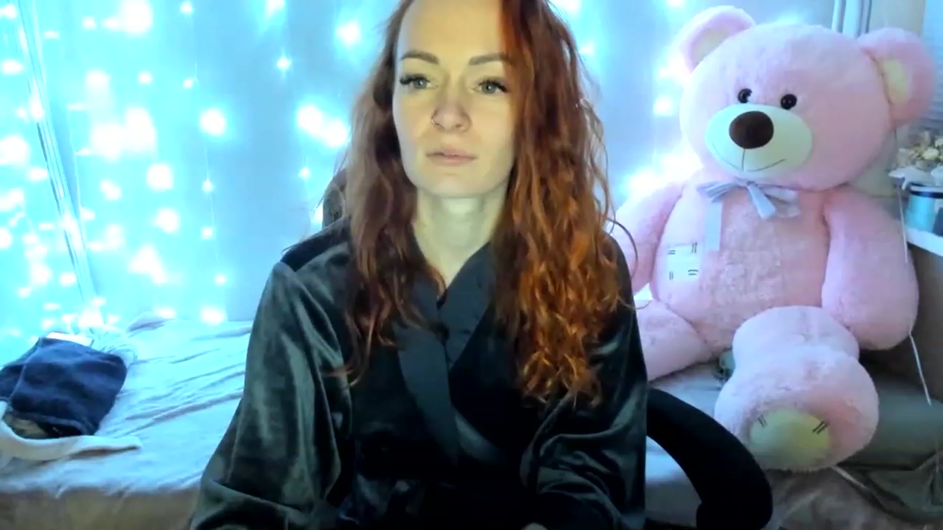 Gallery image thumbnail from Coyote_Girl's myfreecams stream on, 12/03/2022, 20:12 image 2 of 20