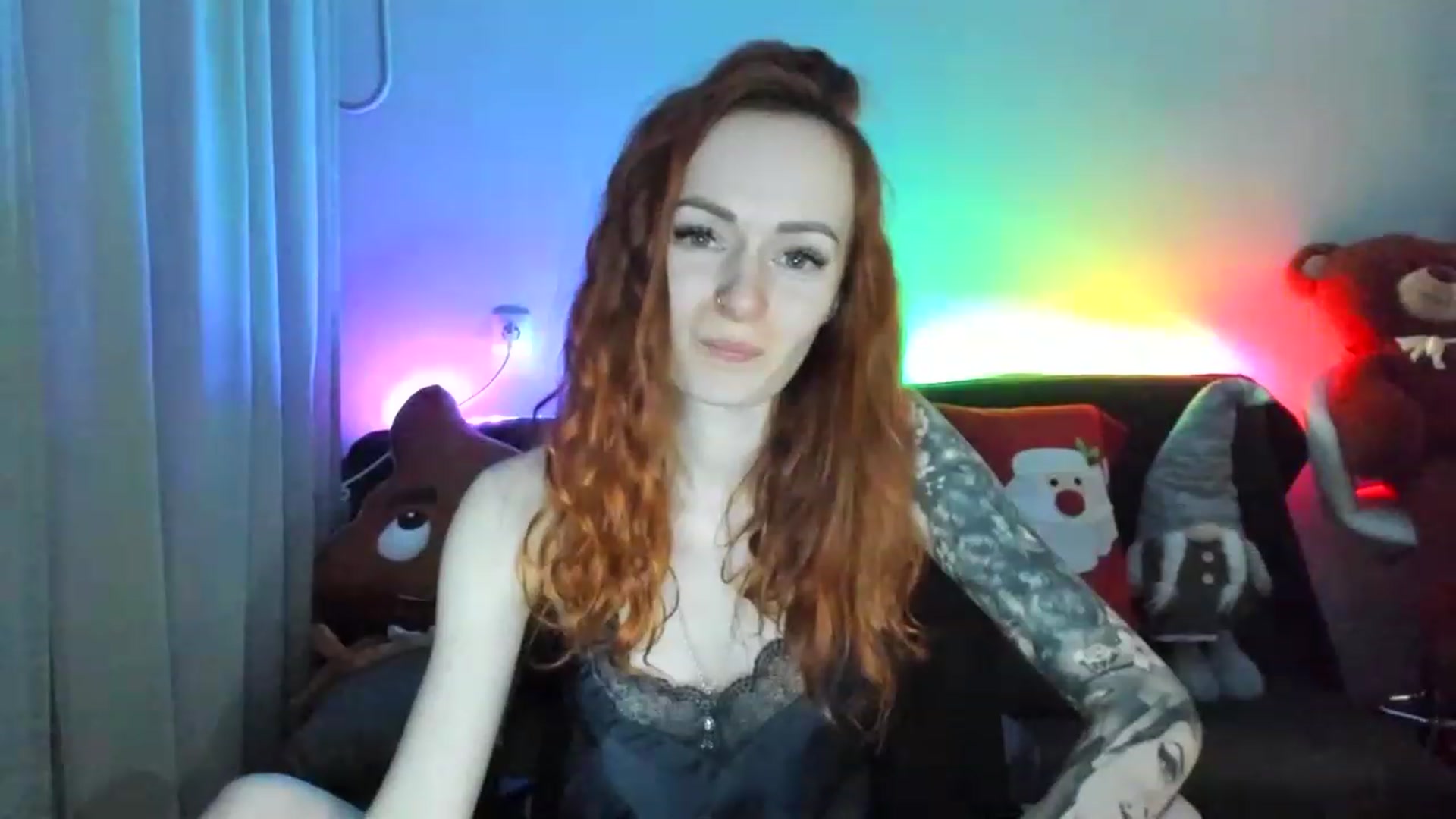 Gallery image thumbnail from Coyote_Girl's myfreecams stream on, 12/03/2022, 22:03 image 15 of 20