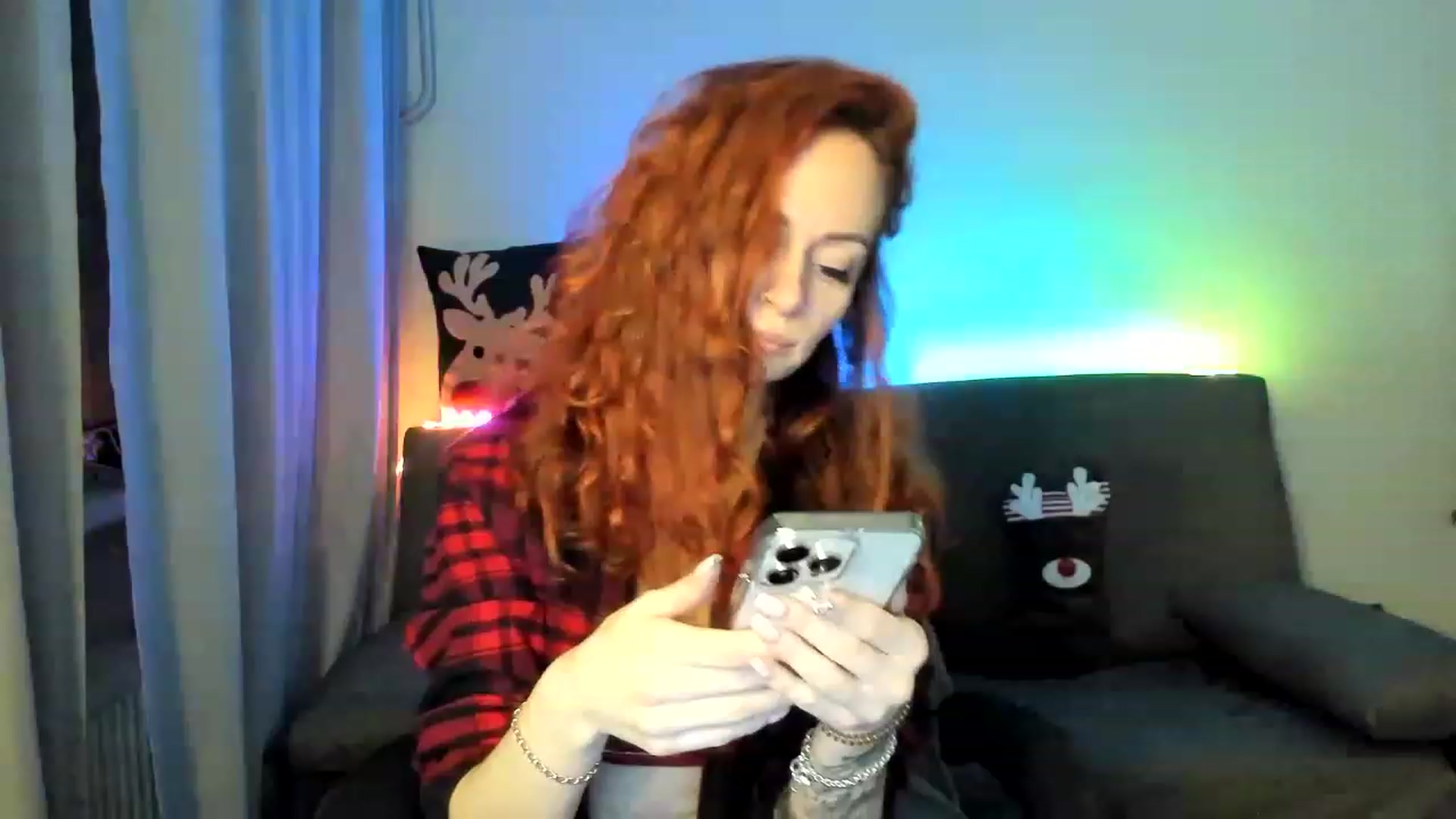 Gallery image thumbnail from Coyote_Girl's myfreecams stream on, 12/09/2022, 21:53 image 17 of 20