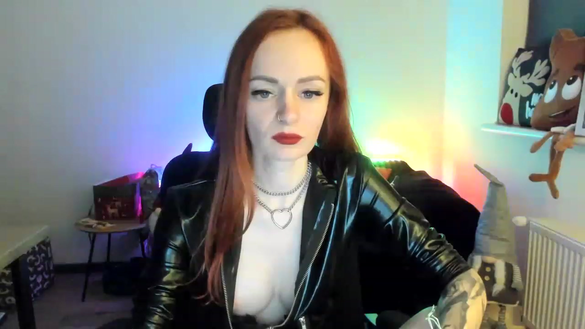 Gallery image thumbnail from Coyote_Girl's myfreecams stream on, 01/05/2023, 21:02 image 12 of 20
