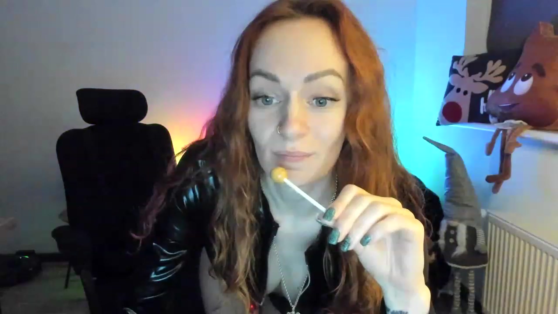 Gallery image thumbnail from Coyote_Girl's myfreecams stream on, 01/12/2023, 19:16 image 13 of 20