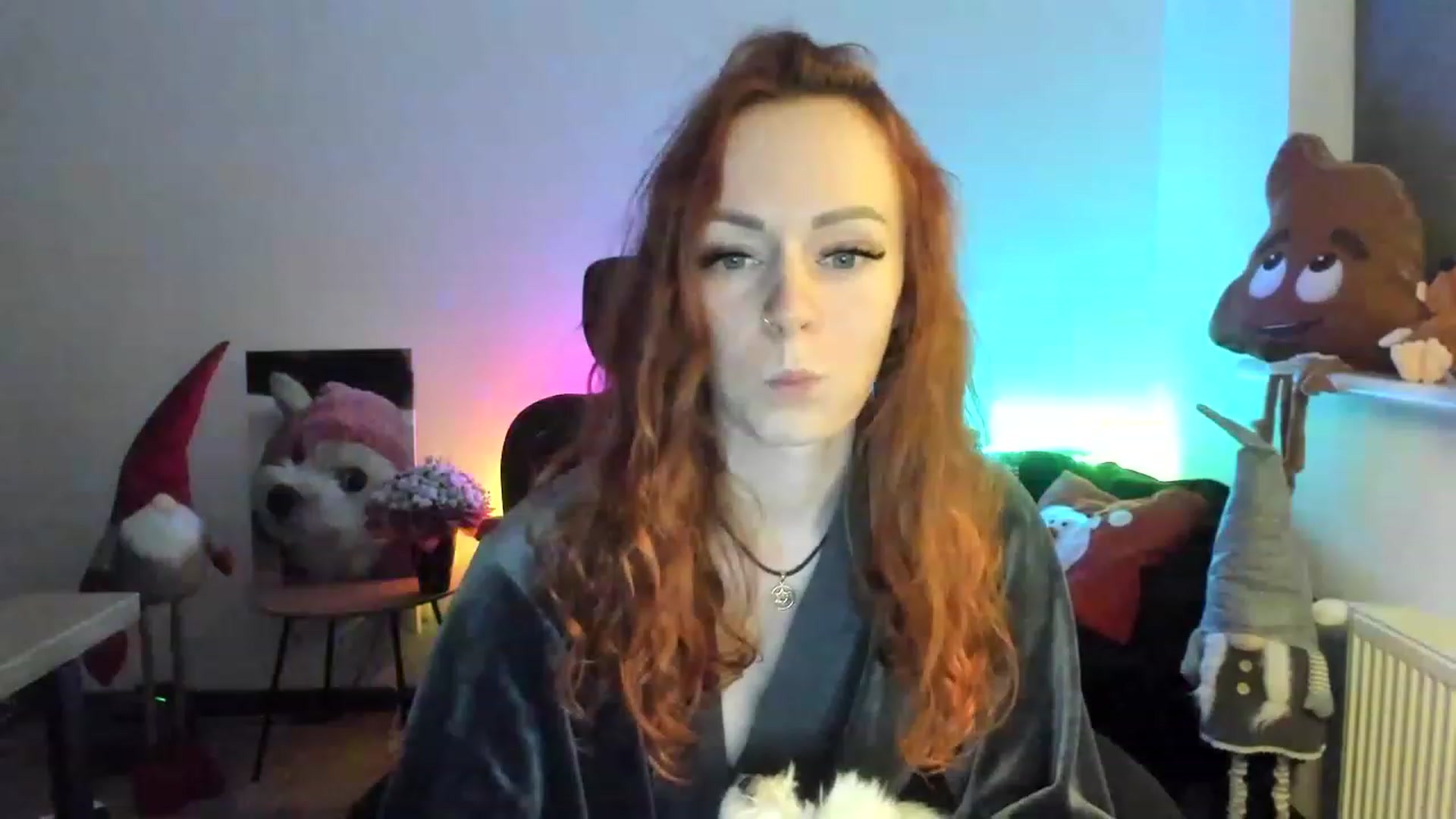 Gallery image thumbnail from Coyote_Girl's myfreecams stream on, 01/17/2023, 20:48 image 3 of 20
