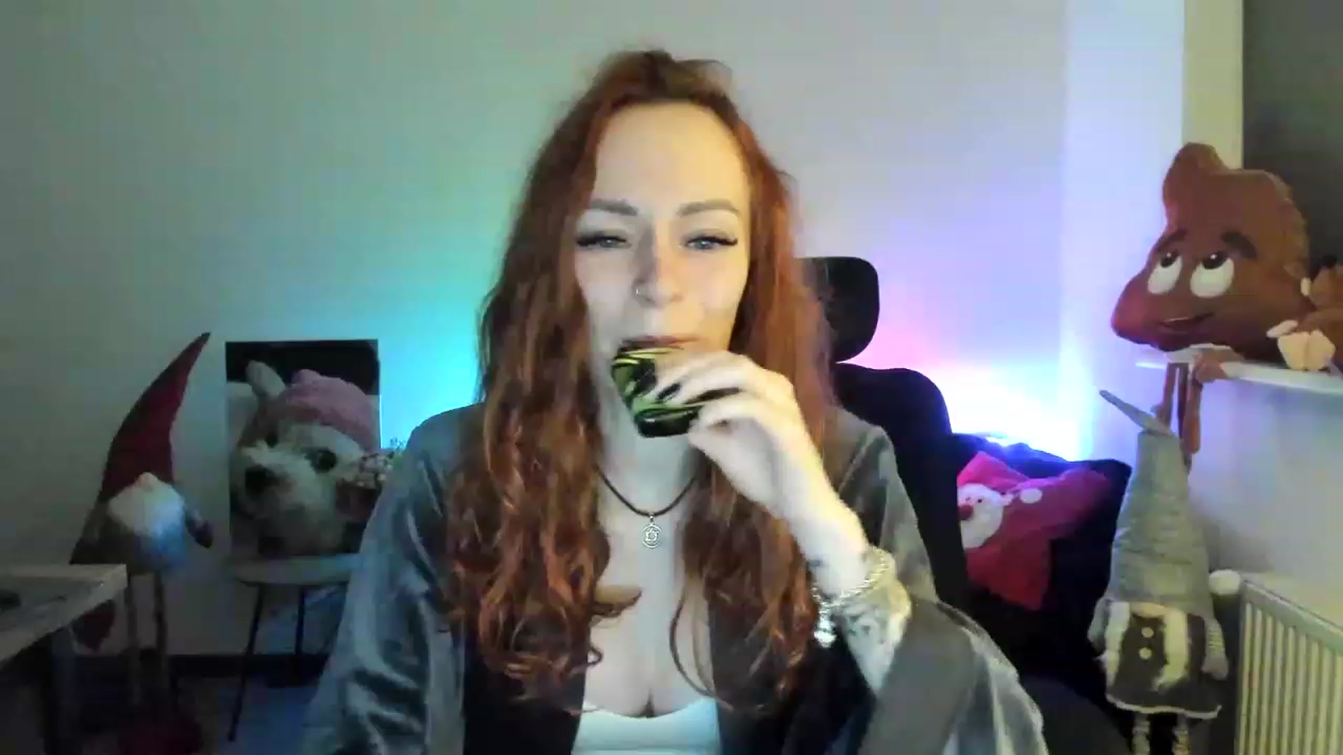 Gallery image thumbnail from Coyote_Girl's myfreecams stream on, 01/17/2023, 20:48 image 14 of 20