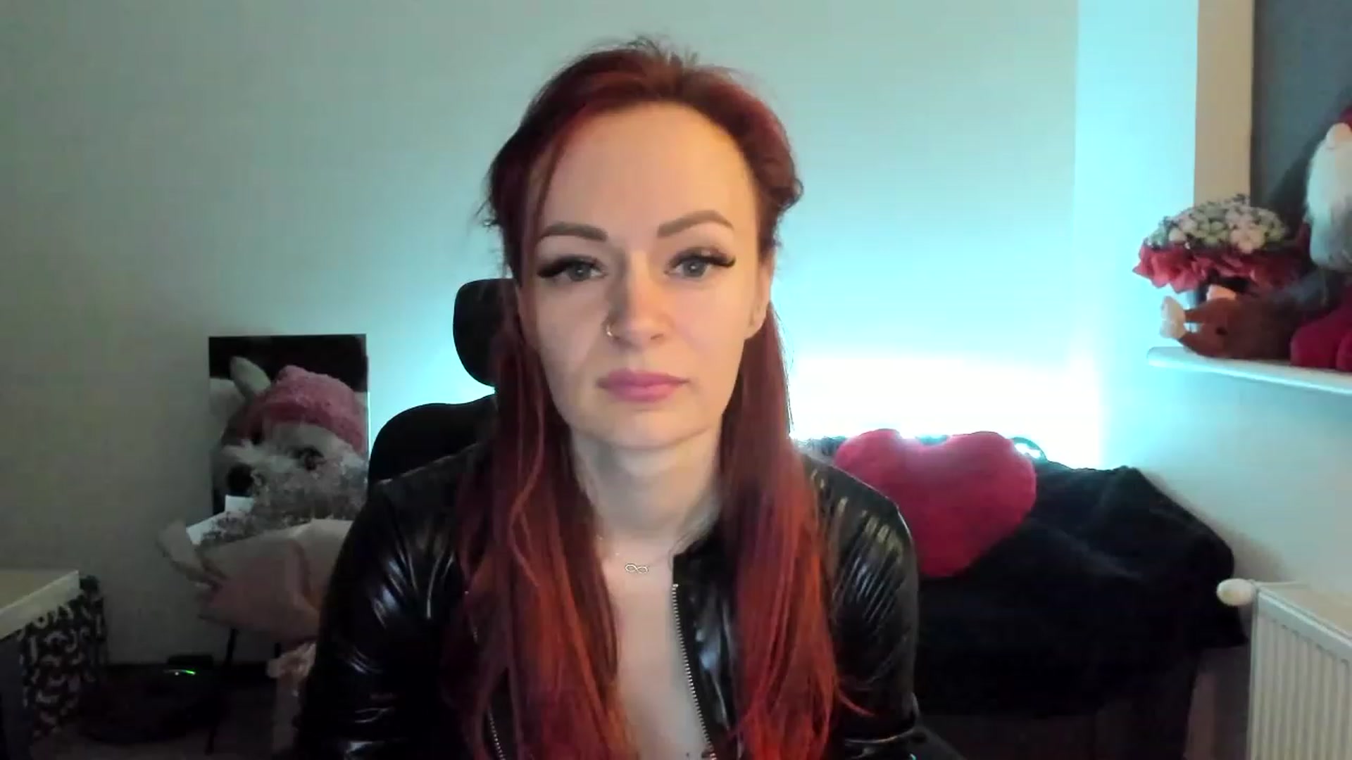 Gallery image thumbnail from Coyote_Girl's myfreecams stream on, 02/23/2023, 19:12 image 14 of 20