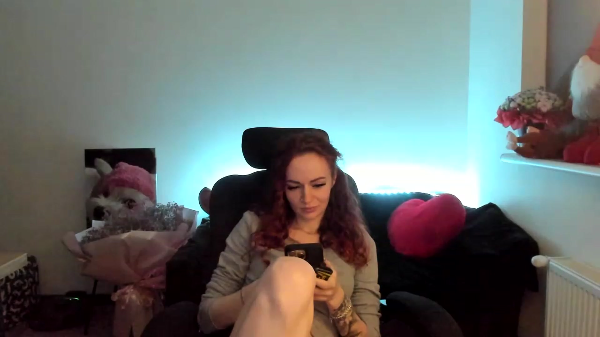 Gallery image thumbnail from Coyote_Girl's myfreecams stream on, 02/24/2023, 19:03 image 18 of 20