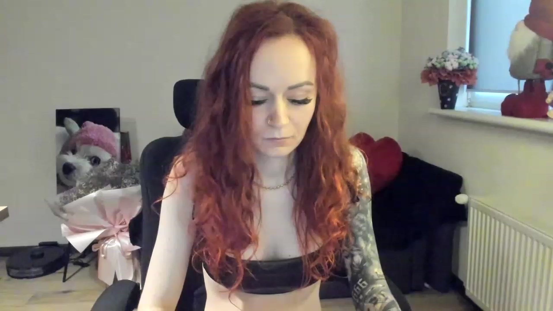 Gallery image thumbnail from Coyote_Girl's myfreecams stream on, 04/01/2023, 16:25 image 5 of 20