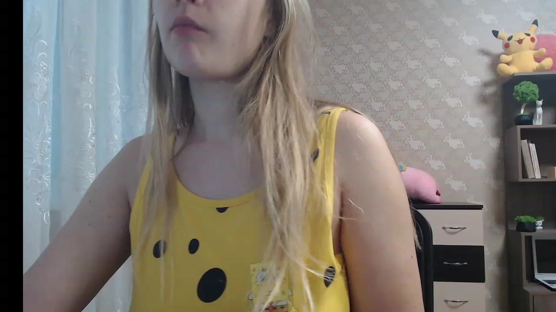 Gallery image thumbnail from CozySweety's myfreecams stream on, 12/24/2022, 09:47 image 9 of 20