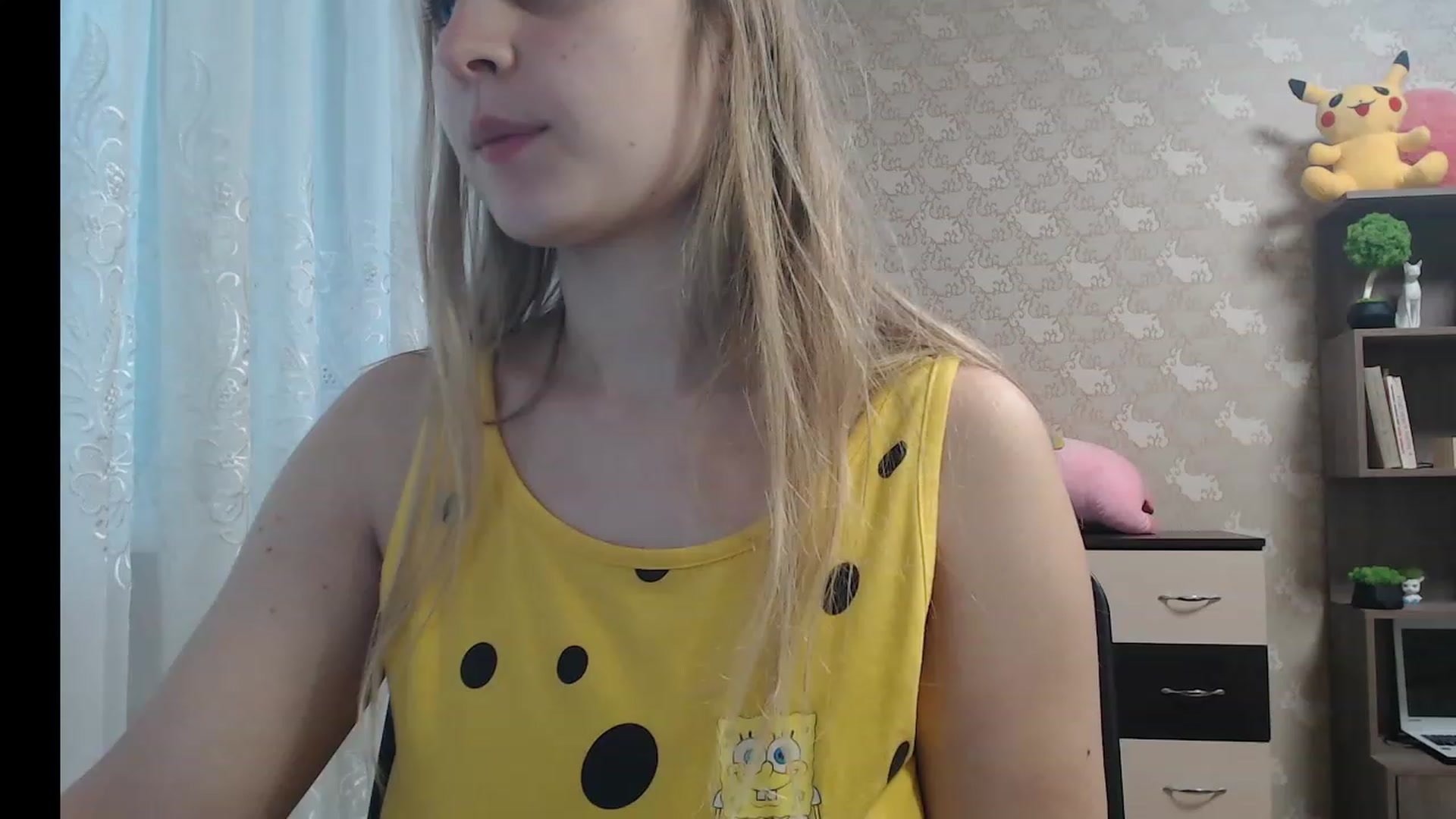Gallery image thumbnail from CozySweety's myfreecams stream on, 12/24/2022, 09:47 image 6 of 20