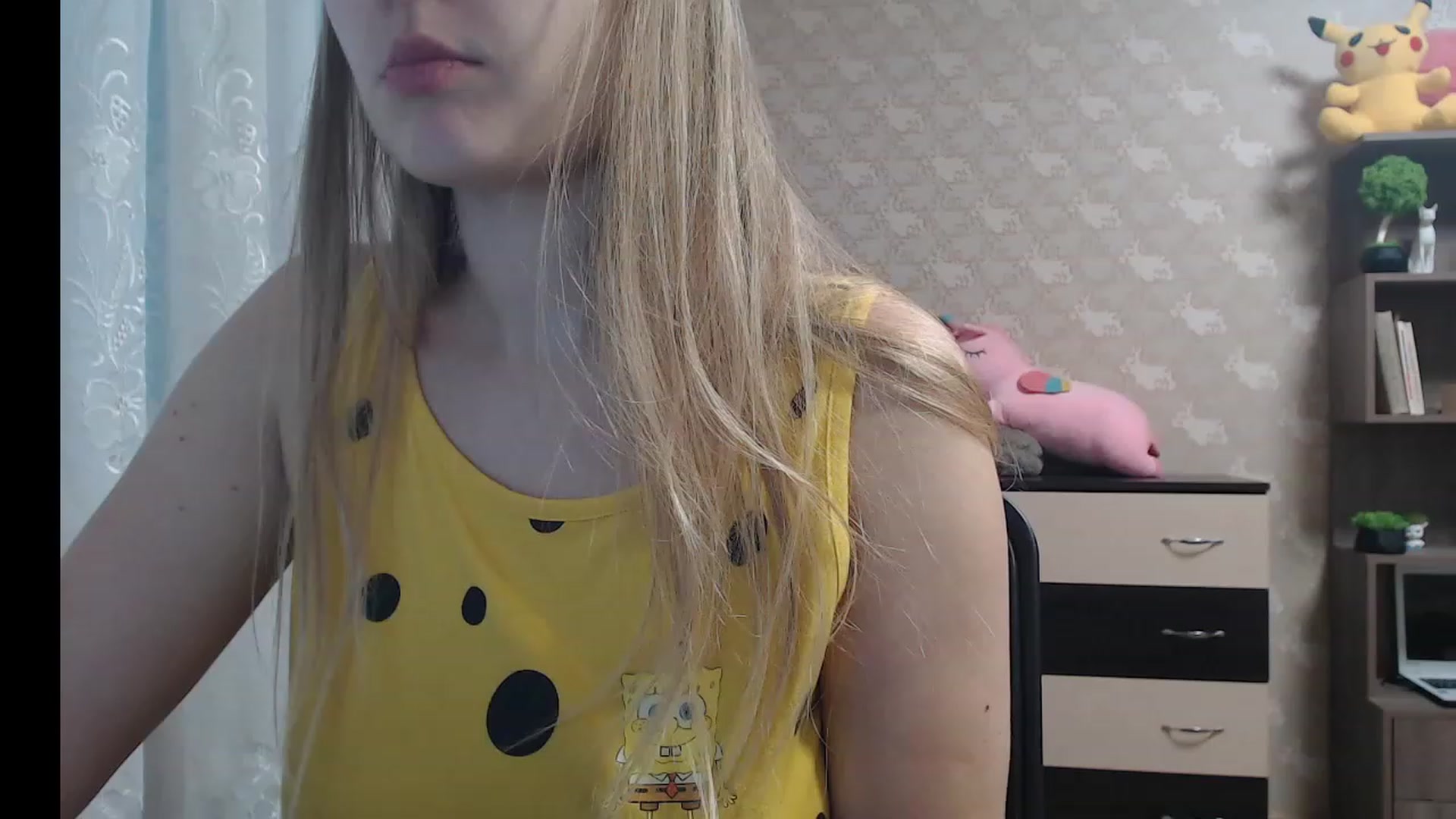 Gallery image thumbnail from CozySweety's myfreecams stream on, 12/24/2022, 13:18 image 18 of 20