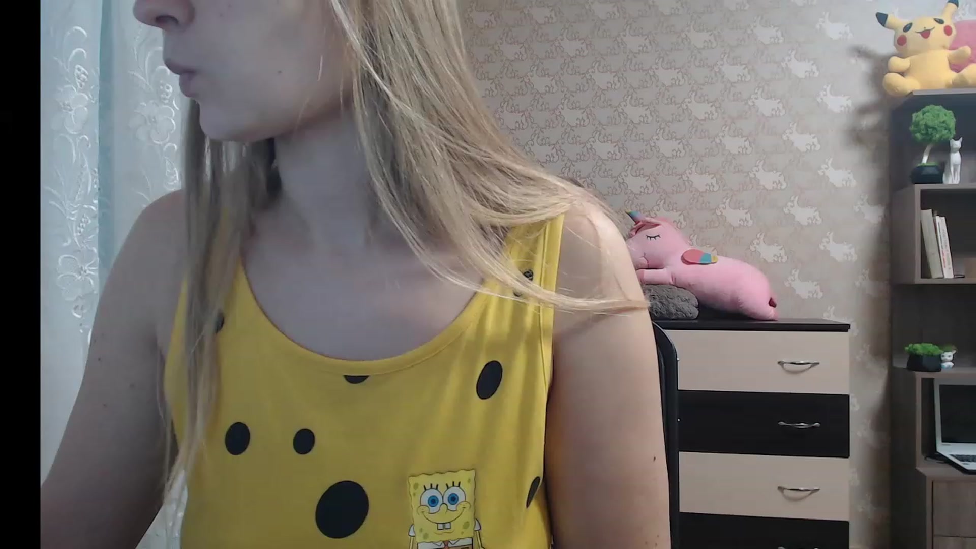Gallery image thumbnail from CozySweety's myfreecams stream on, 12/24/2022, 13:18 image 4 of 20