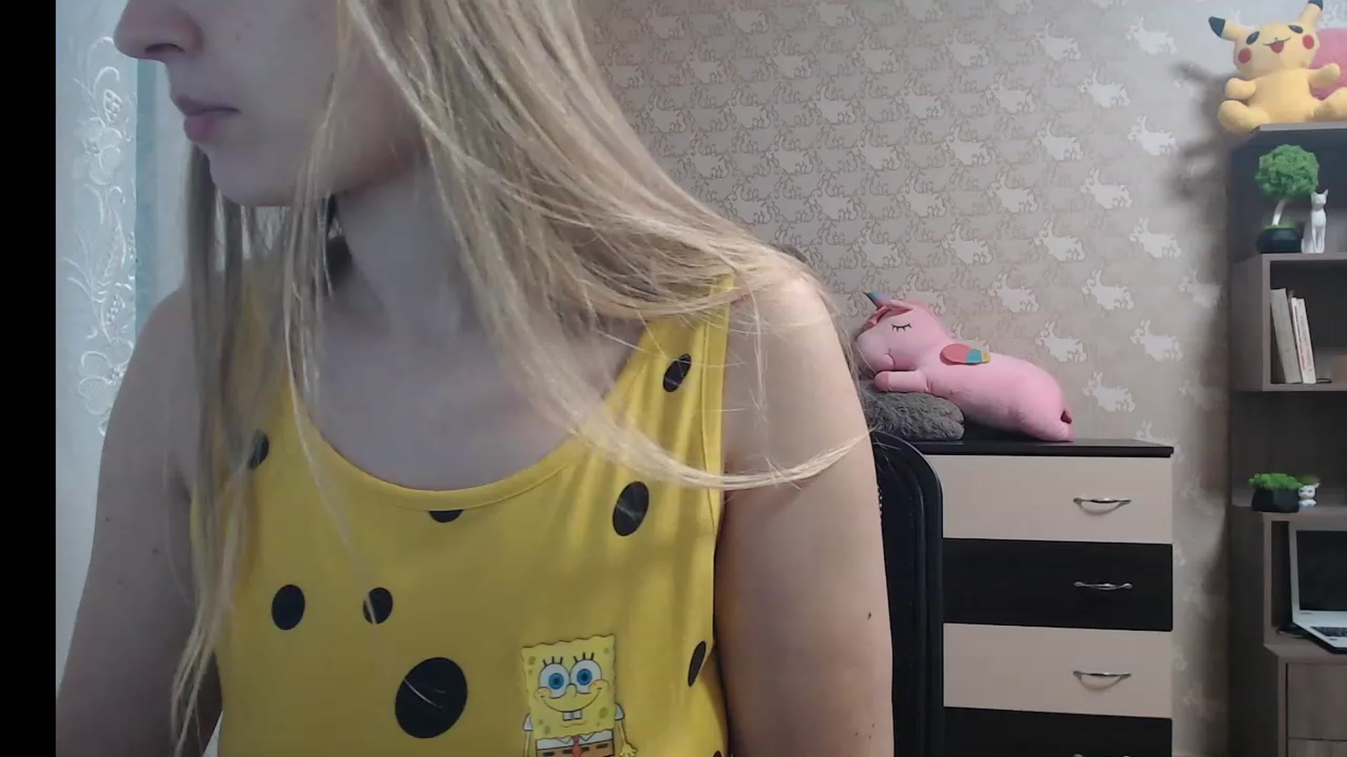 Gallery image thumbnail from CozySweety's myfreecams stream on, 12/24/2022, 13:18 image 6 of 20