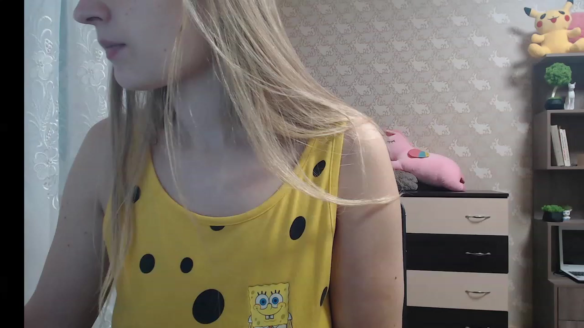 Gallery image thumbnail from CozySweety's myfreecams stream on, 12/24/2022, 13:18 image 5 of 20