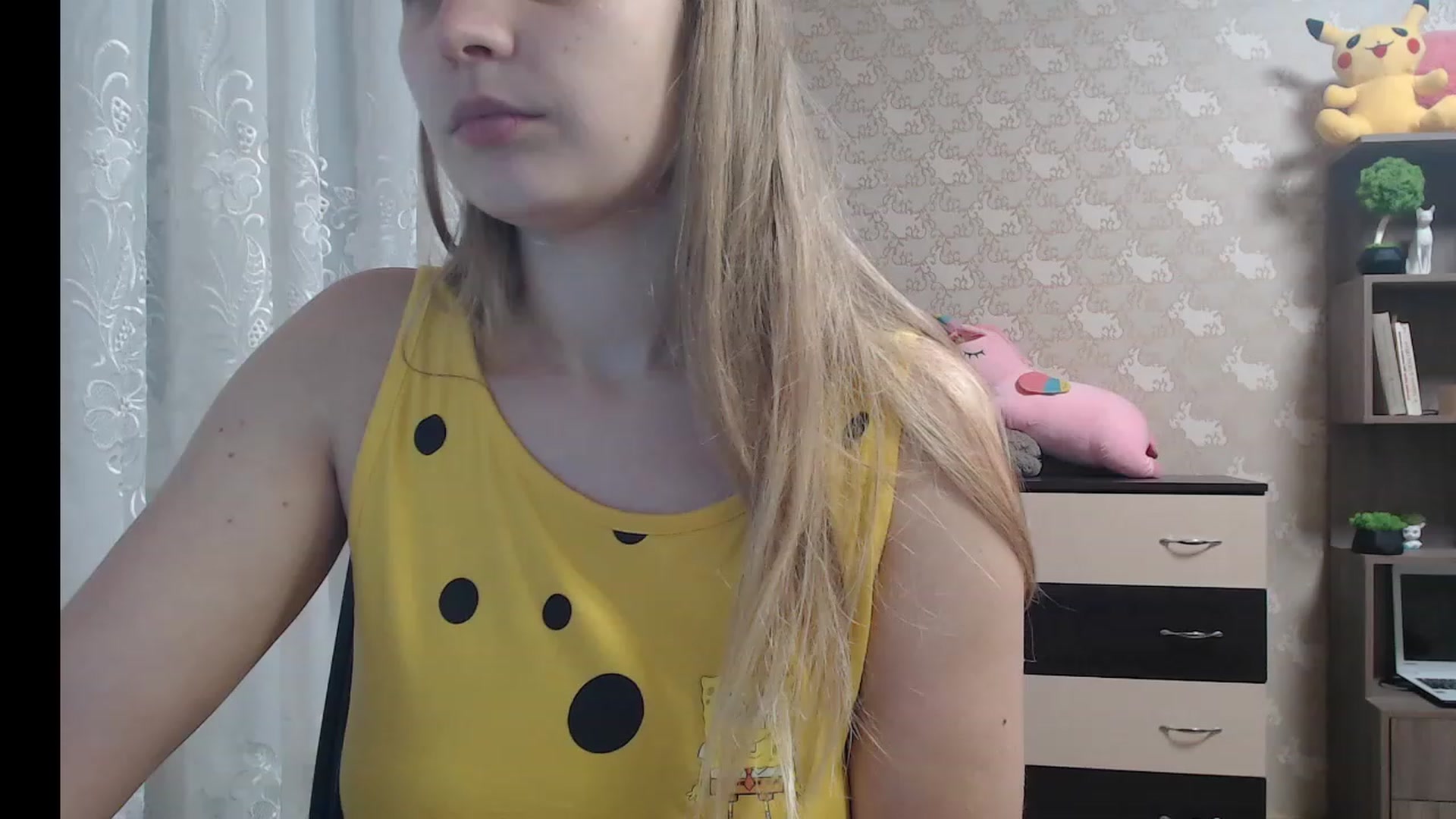 Gallery image thumbnail from CozySweety's myfreecams stream on, 12/24/2022, 13:48 image 20 of 20