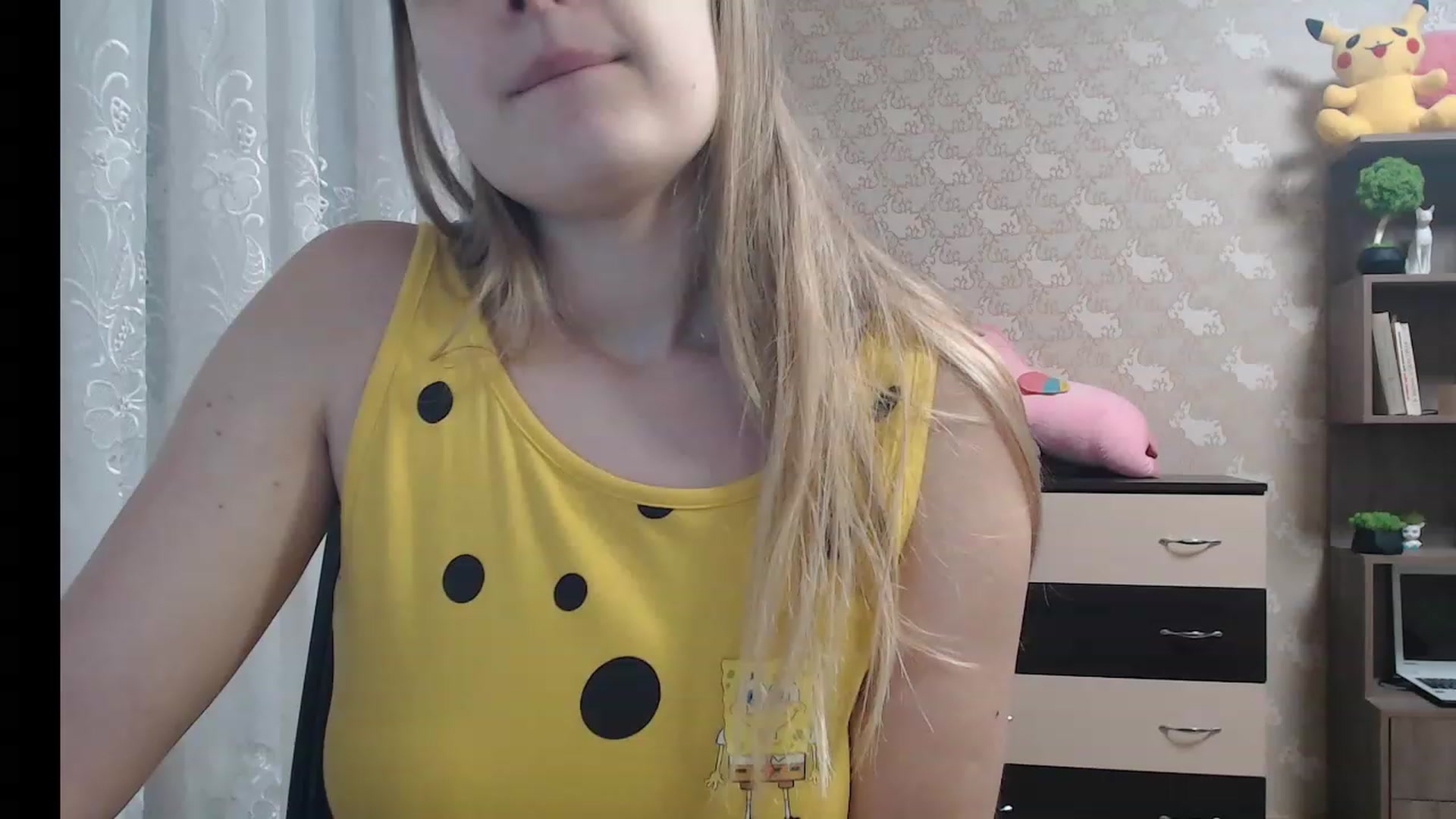 Gallery image thumbnail from CozySweety's myfreecams stream on, 12/24/2022, 13:48 image 19 of 20