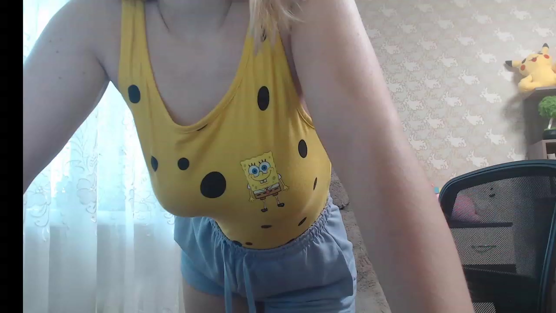 Gallery image thumbnail from CozySweety's myfreecams stream on, 05/01/2023, 07:30 image 6 of 20
