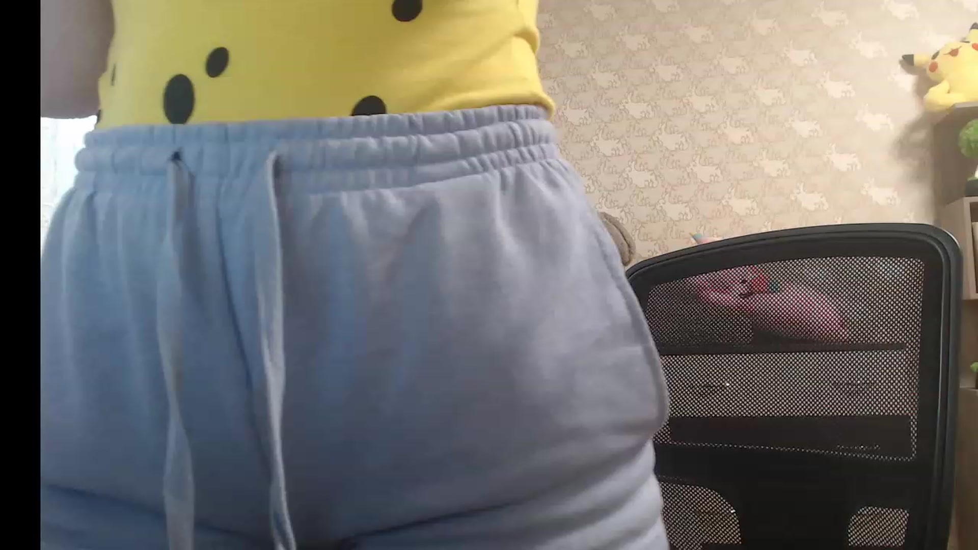 Gallery image thumbnail from CozySweety's myfreecams stream on, 05/01/2023, 08:26 image 19 of 20