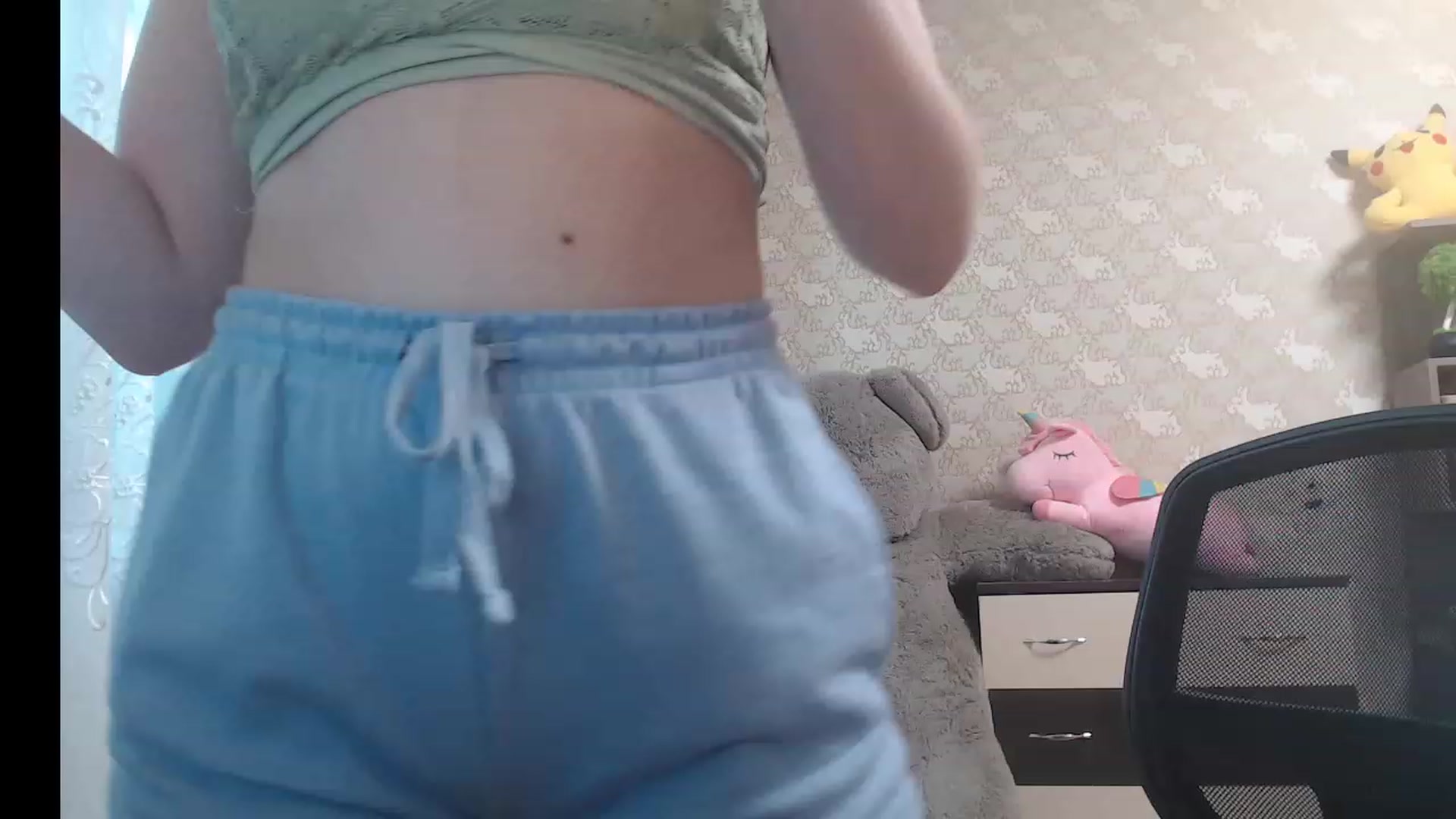 Gallery image thumbnail from CozySweety's myfreecams stream on, 05/03/2023, 06:19 image 10 of 20