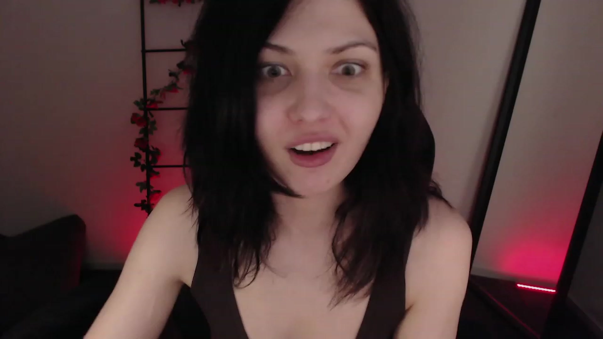Gallery image thumbnail from CptSniffles's myfreecams stream on, 12/20/2022, 07:58 image 18 of 20