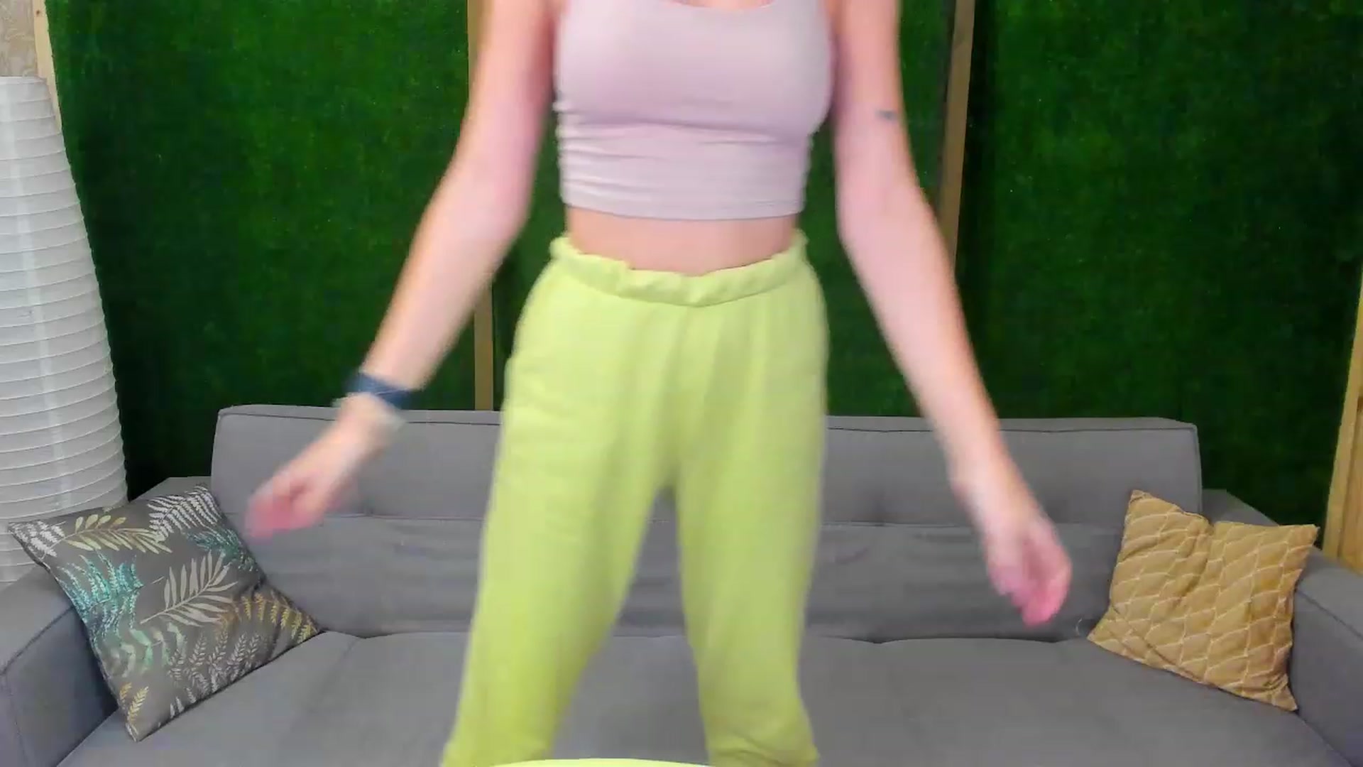 Gallery image thumbnail from Crafty_Love's myfreecams stream on, 11/17/2022, 12:46 image 10 of 20