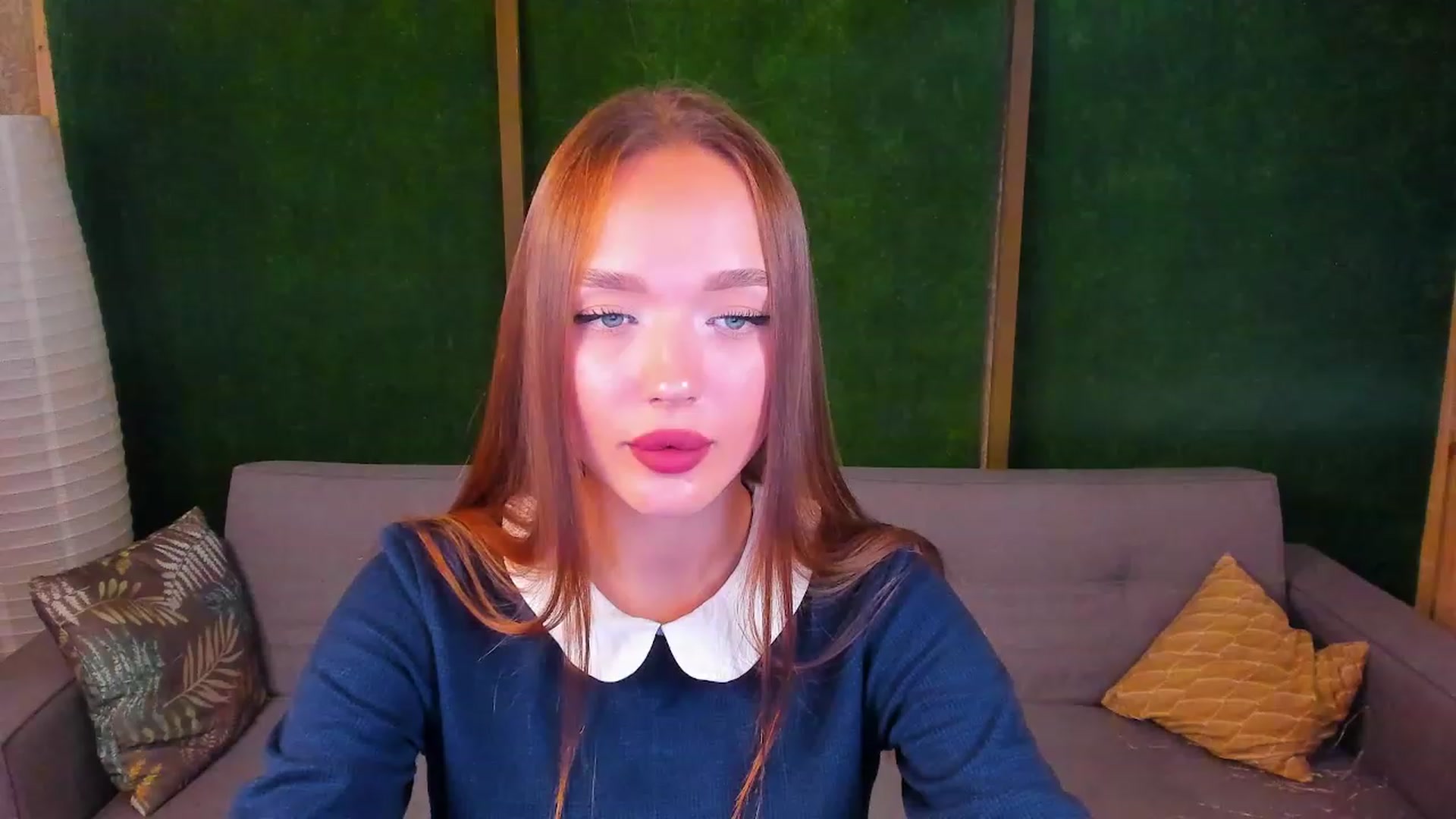 Gallery image thumbnail from Crafty_Love's myfreecams stream on, 11/22/2022, 14:19 image 9 of 20