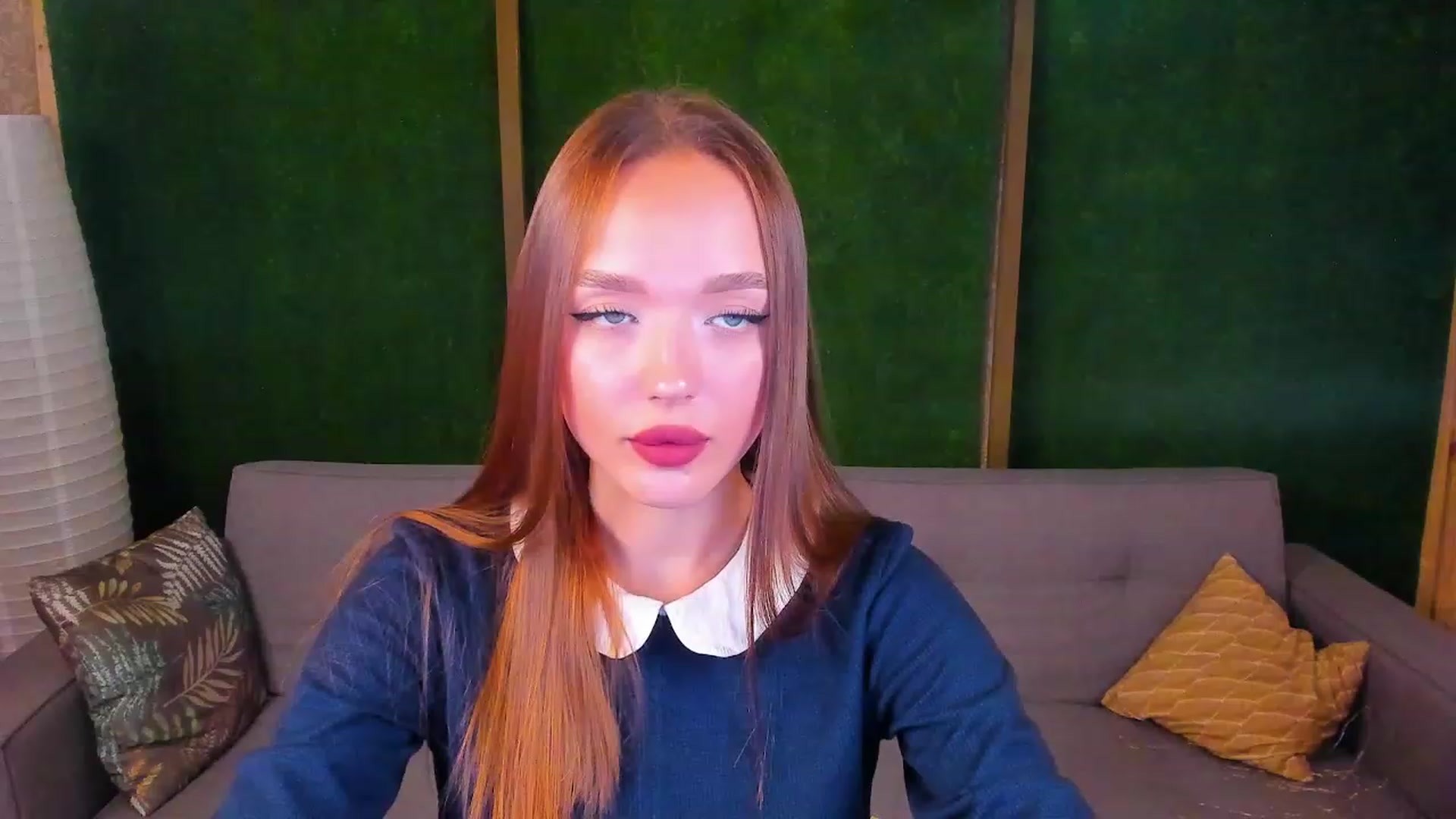 Gallery image thumbnail from Crafty_Love's myfreecams stream on, 11/22/2022, 14:19 image 2 of 20
