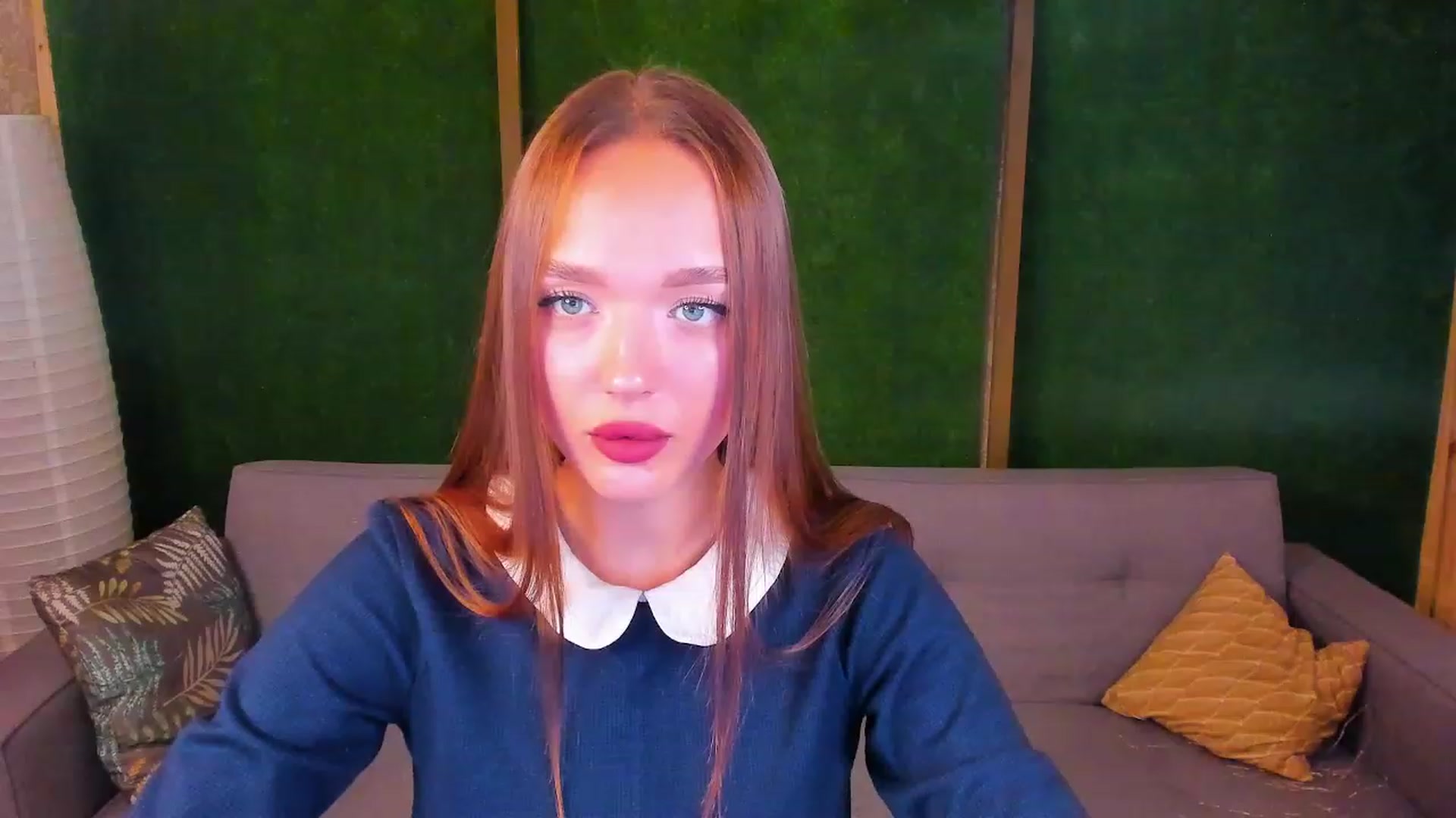 Gallery image thumbnail from Crafty_Love's myfreecams stream on, 11/22/2022, 14:19 image 13 of 20