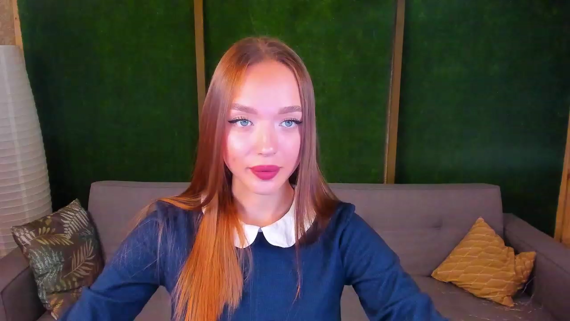 Gallery image thumbnail from Crafty_Love's myfreecams stream on, 11/22/2022, 14:19 image 1 of 20