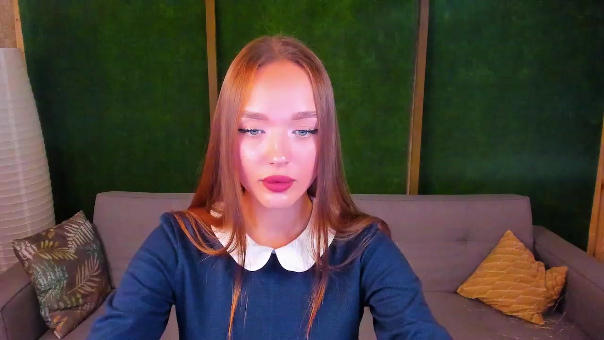 Gallery image thumbnail from Crafty_Love's myfreecams stream on, 11/22/2022, 14:19 image 5 of 20