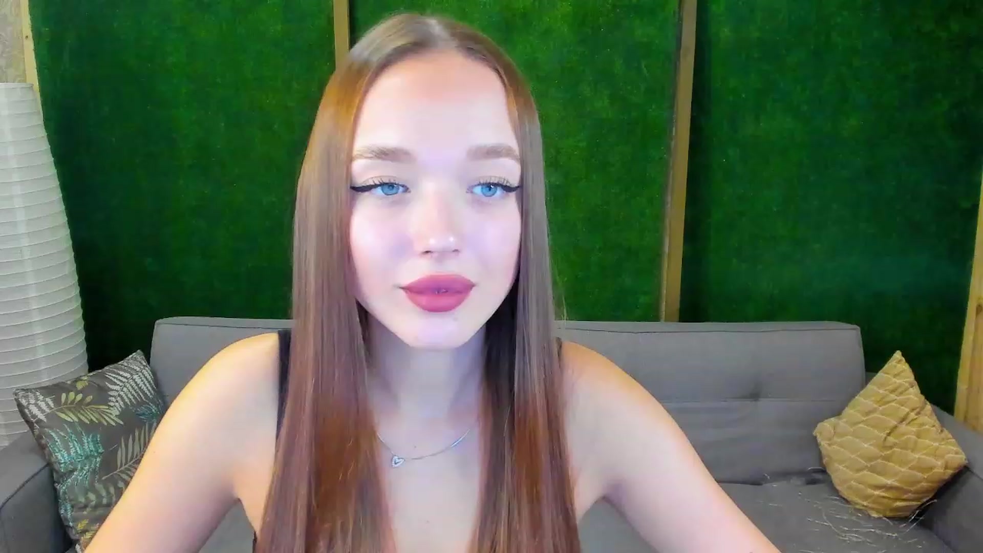 Gallery image thumbnail from Crafty_Love's myfreecams stream on, 11/23/2022, 12:22 image 20 of 20