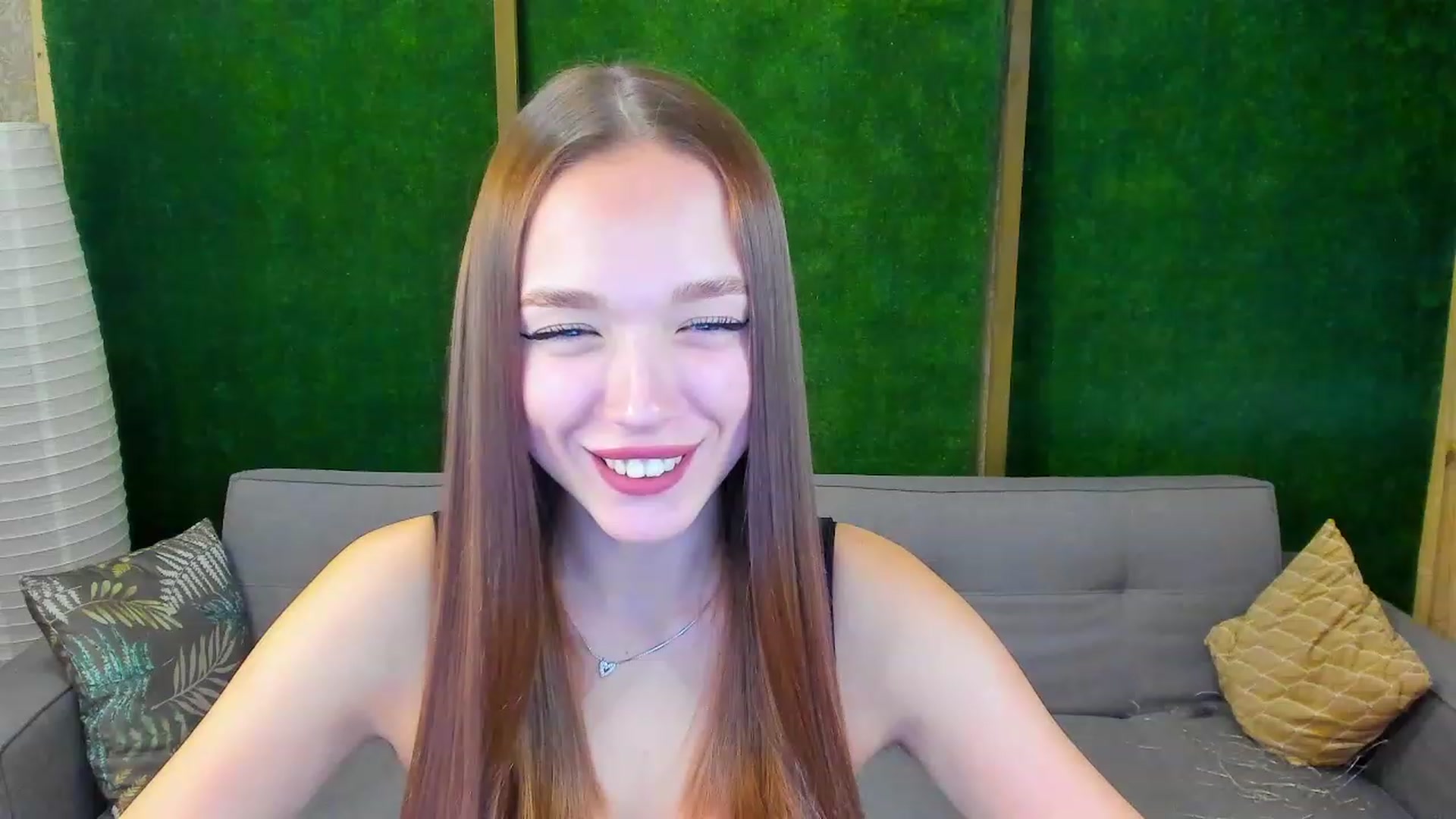 Gallery image thumbnail from Crafty_Love's myfreecams stream on, 11/23/2022, 12:22 image 10 of 20