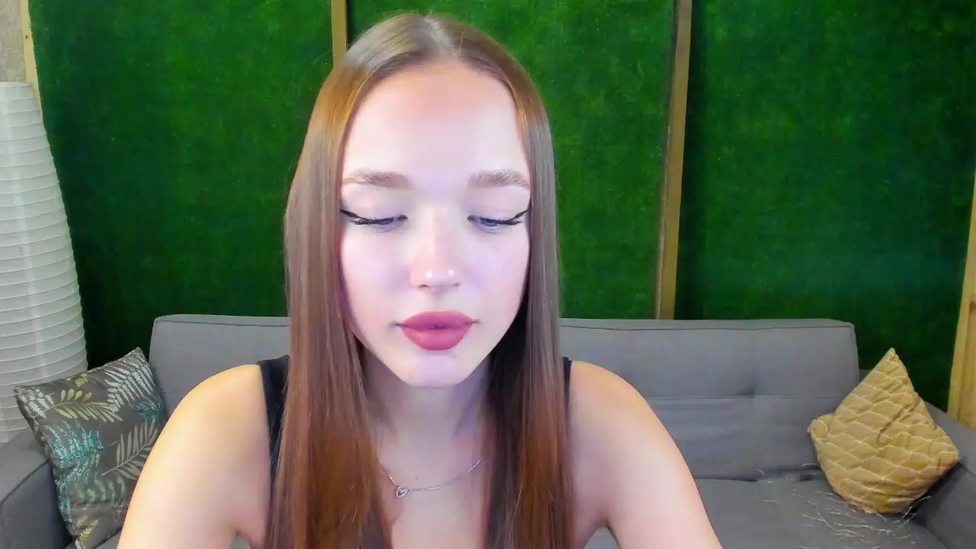 Gallery image thumbnail from Crafty_Love's myfreecams stream on, 11/23/2022, 12:22 image 13 of 20