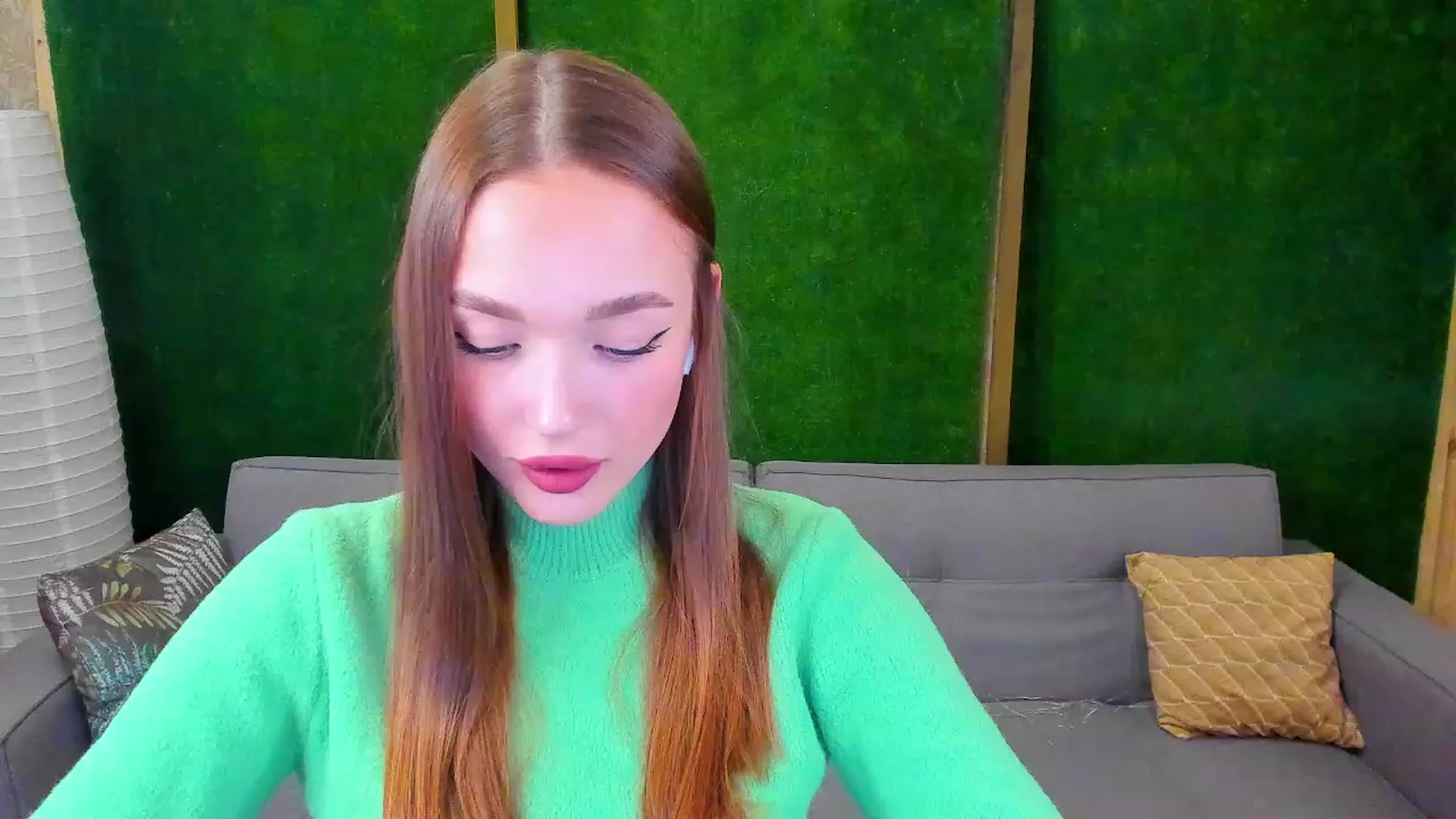 Gallery image thumbnail from Crafty_Love's myfreecams stream on, 11/27/2022, 10:46 image 15 of 20
