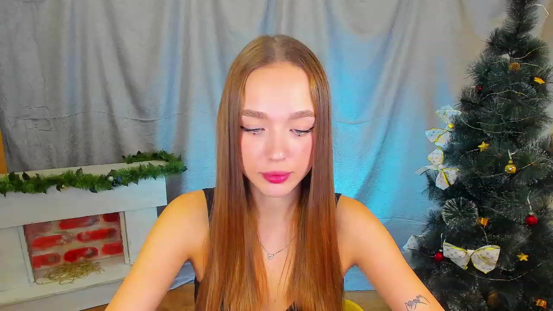 Gallery image thumbnail from Crafty_Love's myfreecams stream on, 12/26/2022, 12:46 image 9 of 20