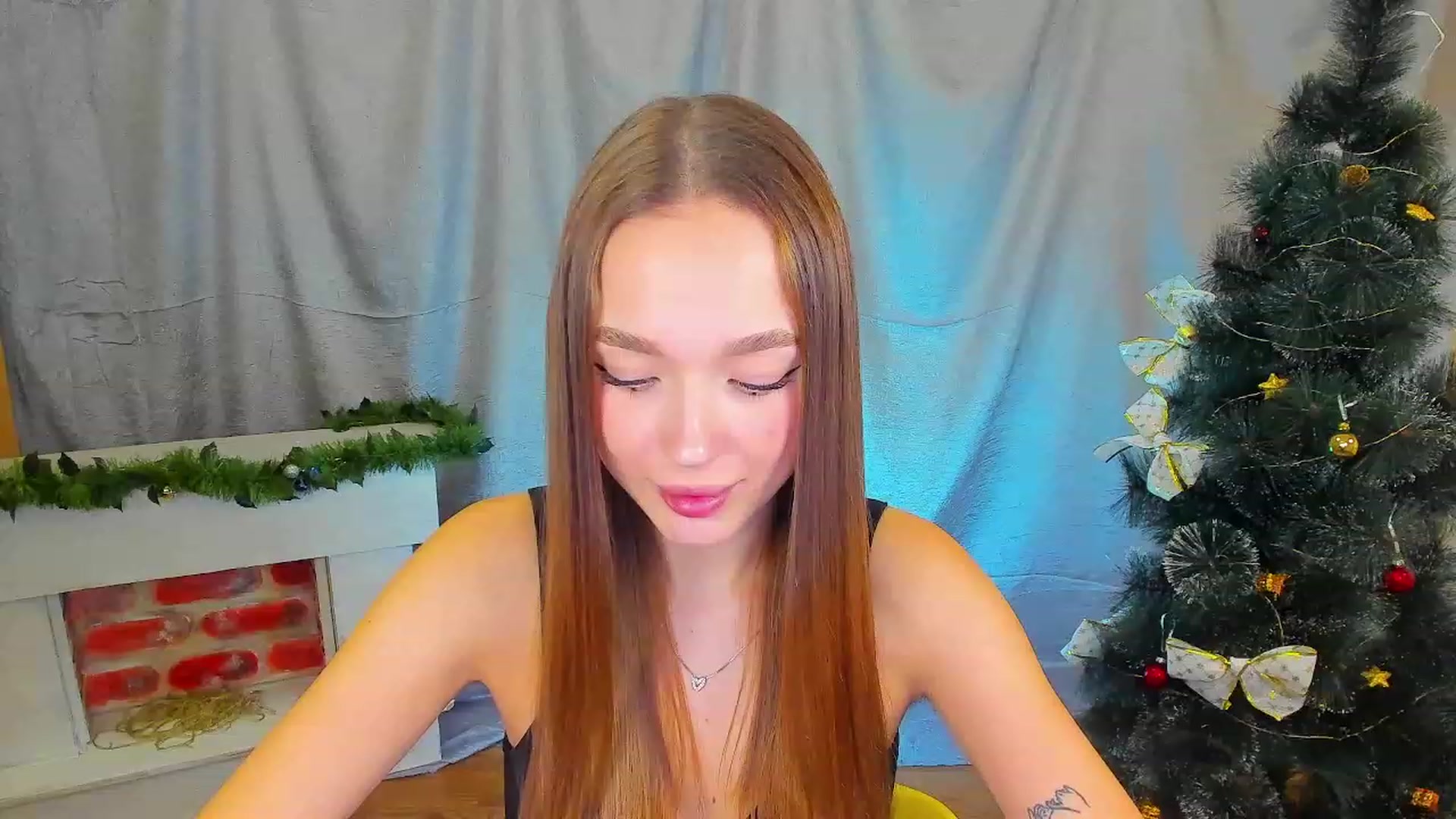 Gallery image thumbnail from Crafty_Love's myfreecams stream on, 12/26/2022, 12:46 image 5 of 20