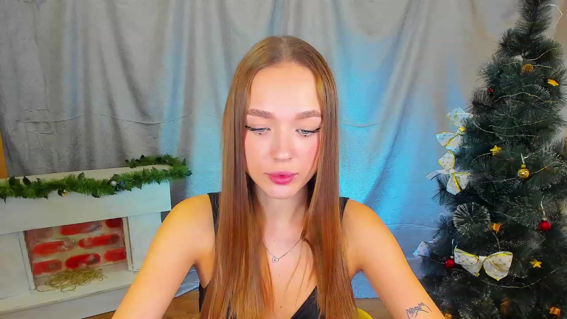 Gallery image thumbnail from Crafty_Love's myfreecams stream on, 12/26/2022, 12:46 image 14 of 20