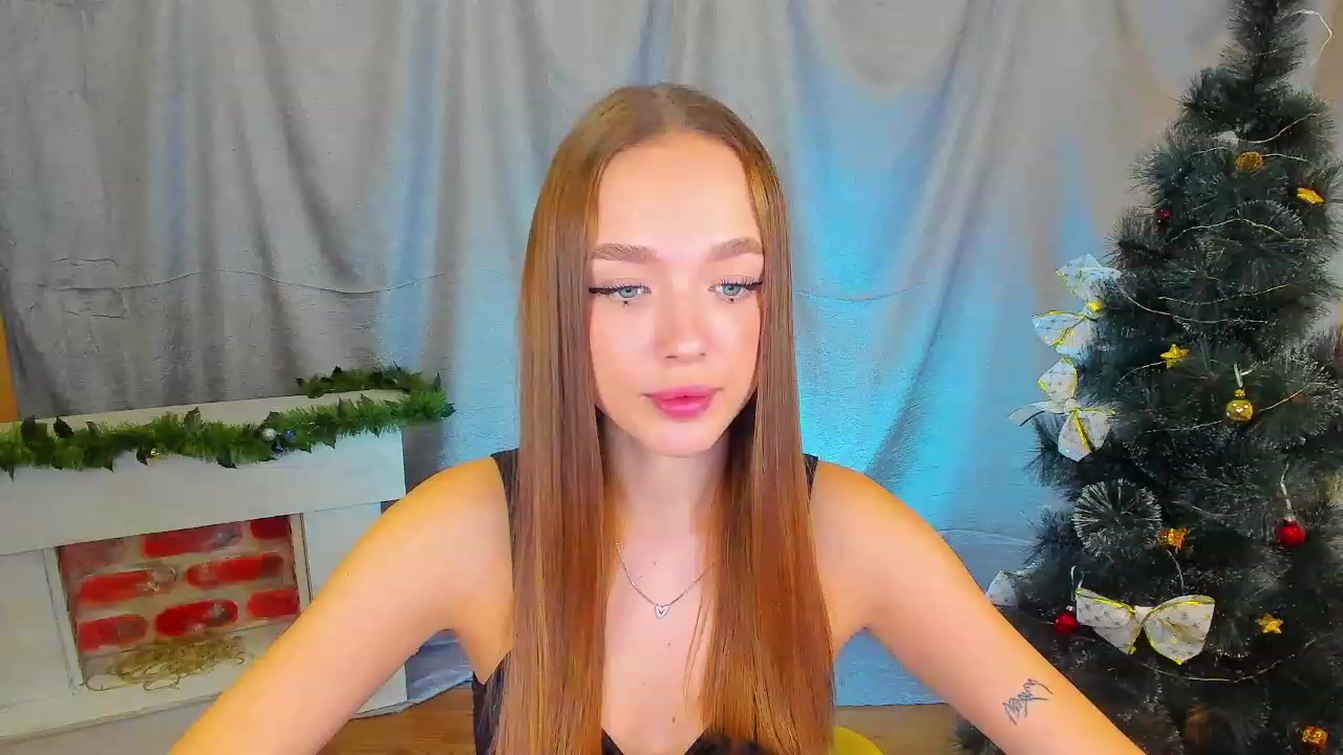 Gallery image thumbnail from Crafty_Love's myfreecams stream on, 12/26/2022, 12:46 image 1 of 20