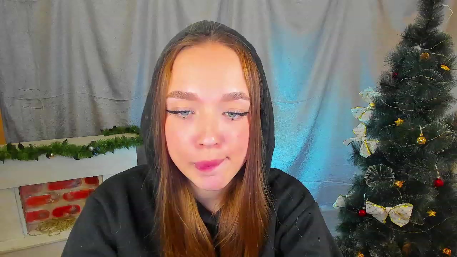 Gallery image thumbnail from Crafty_Love's myfreecams stream on, 12/26/2022, 16:01 image 13 of 20