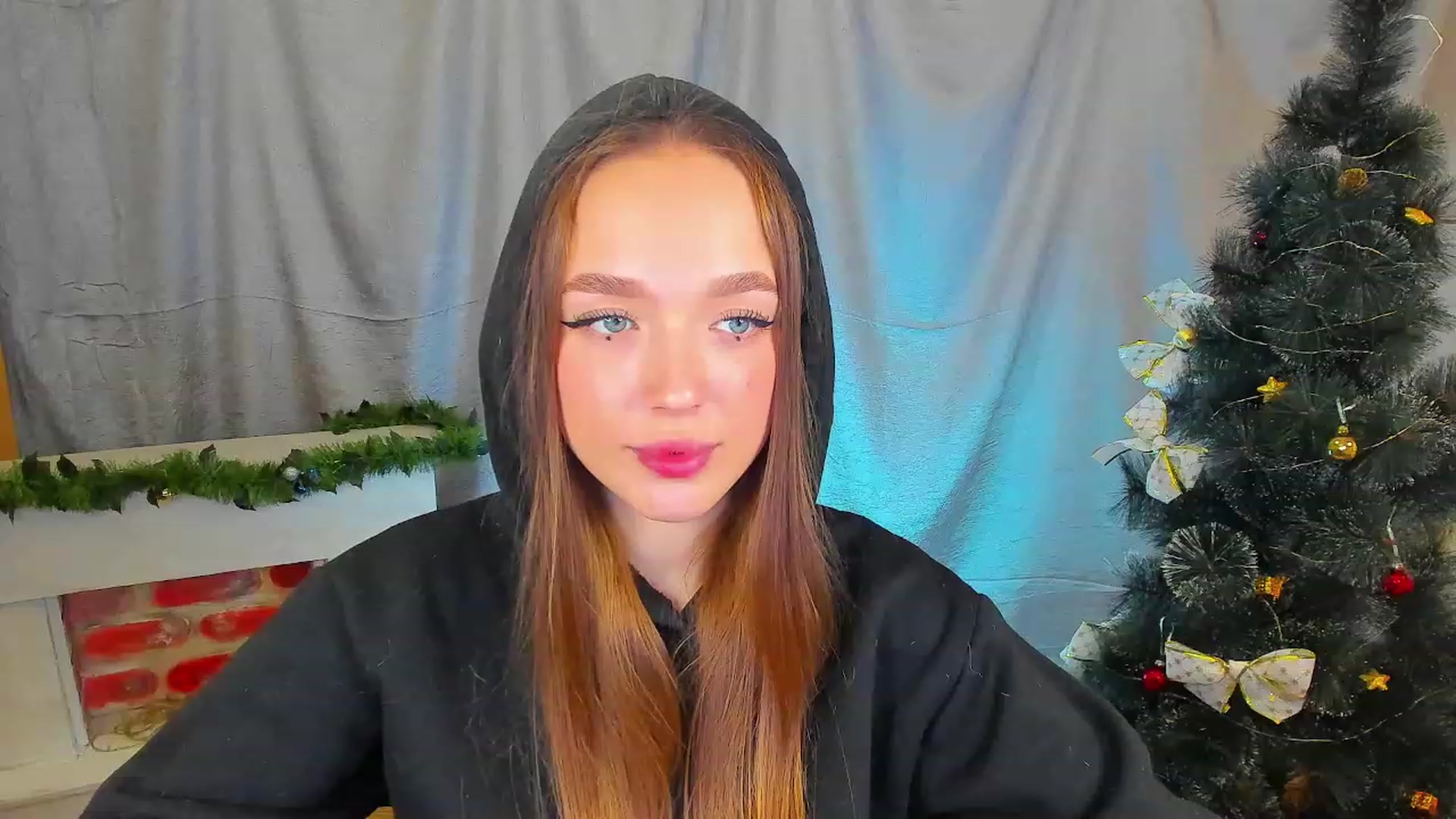 Gallery image thumbnail from Crafty_Love's myfreecams stream on, 12/26/2022, 16:01 image 12 of 20