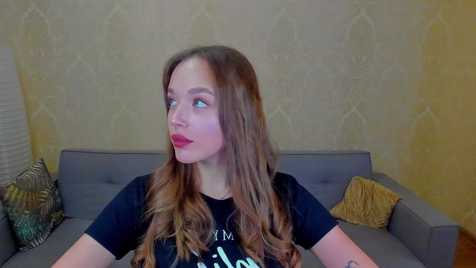 Gallery image thumbnail from Crafty_Love's myfreecams stream on, 01/22/2023, 12:57 image 6 of 20