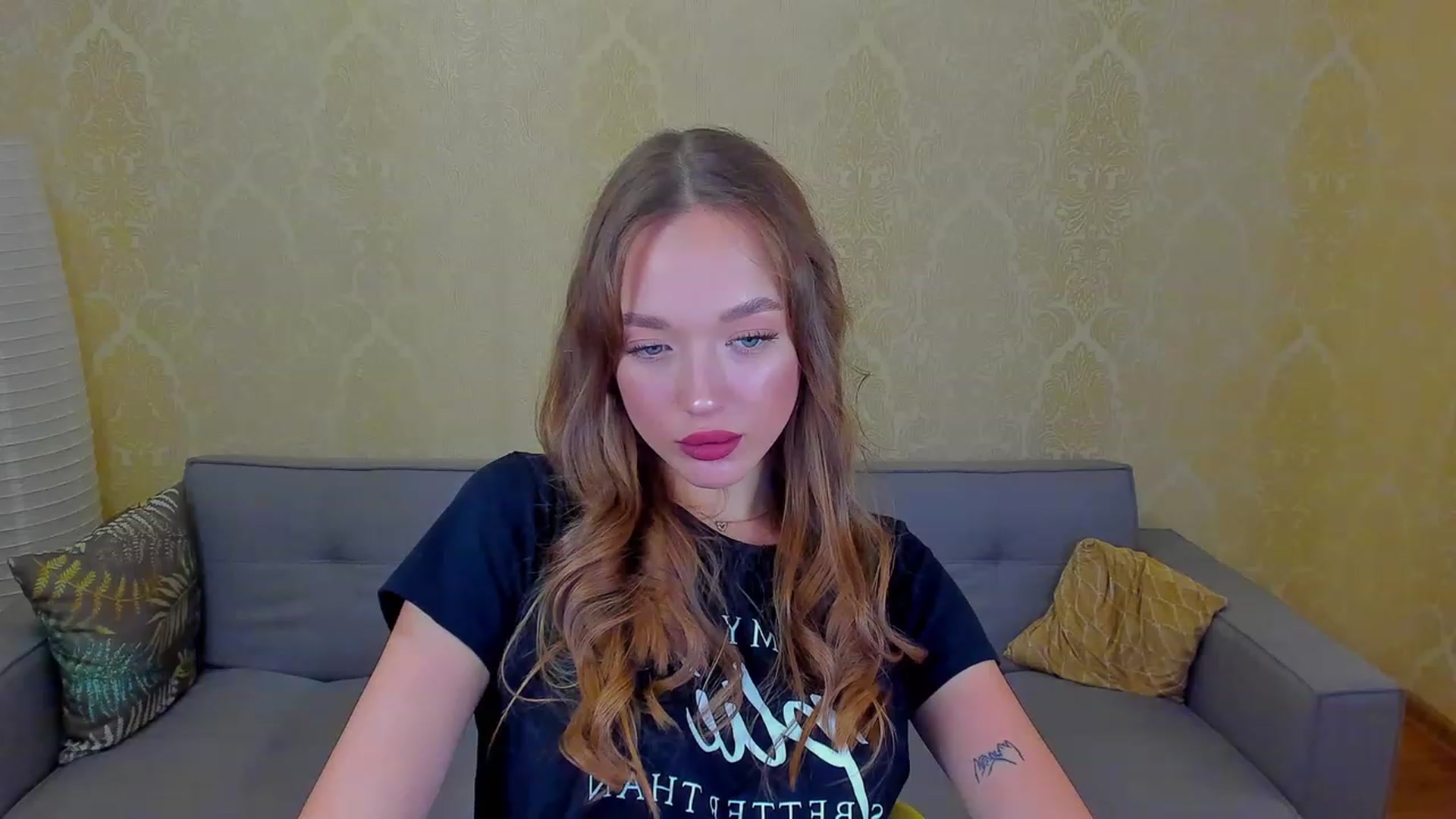 Gallery image thumbnail from Crafty_Love's myfreecams stream on, 01/22/2023, 15:01 image 6 of 20