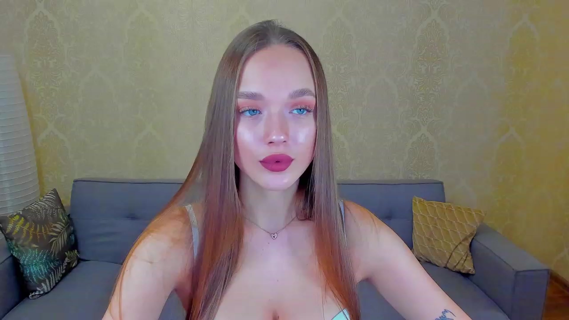 Gallery image thumbnail from Crafty_Love's myfreecams stream on, 01/25/2023, 10:47 image 12 of 20