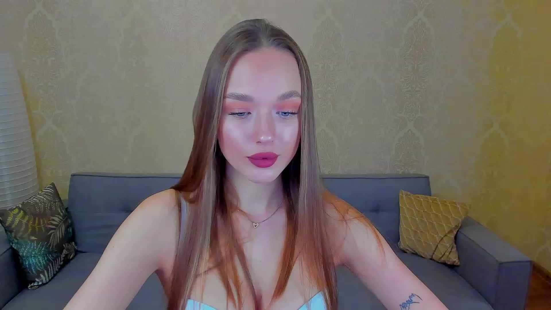 Gallery image thumbnail from Crafty_Love's myfreecams stream on, 01/25/2023, 10:47 image 1 of 20
