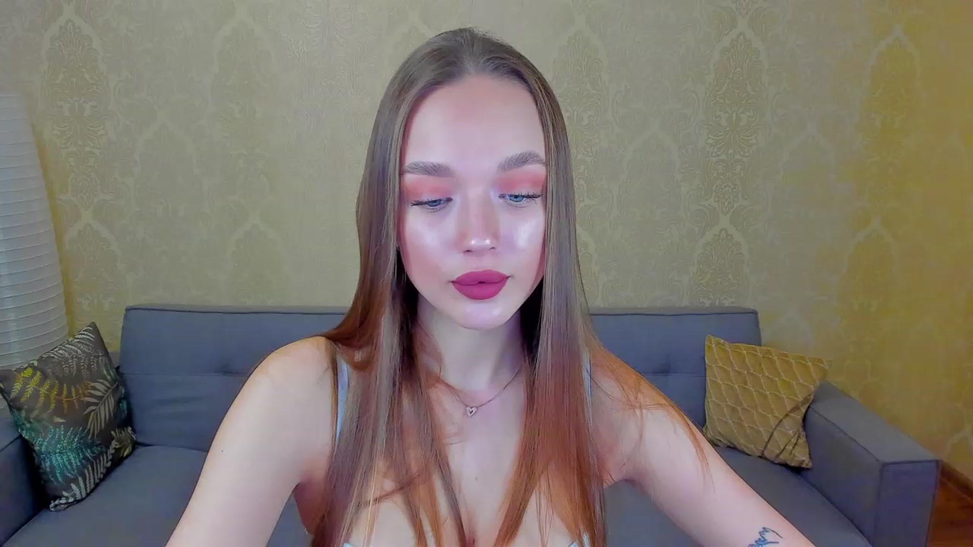 Gallery image thumbnail from Crafty_Love's myfreecams stream on, 01/25/2023, 10:47 image 2 of 20