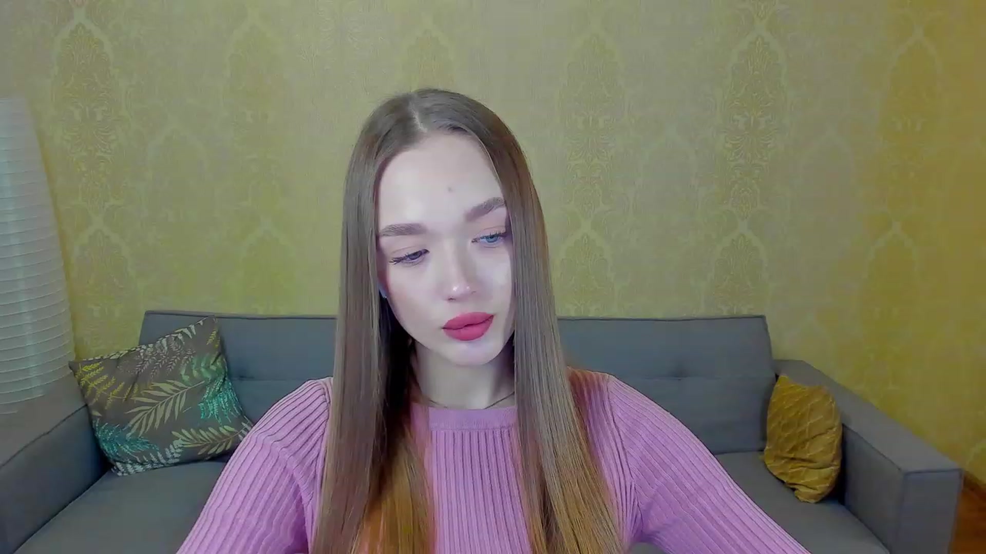 Gallery image thumbnail from Crafty_Love's myfreecams stream on, 01/30/2023, 11:40 image 6 of 20
