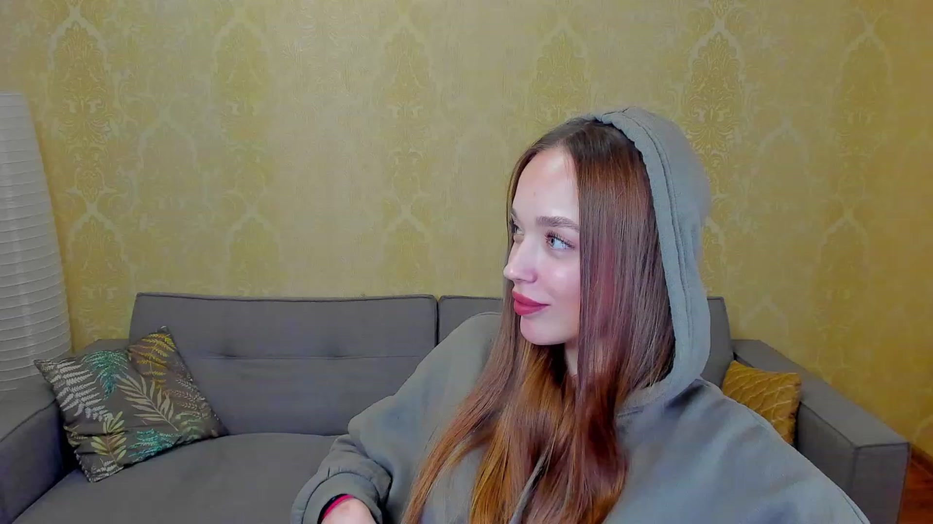 Gallery image thumbnail from Crafty_Love's myfreecams stream on, 01/31/2023, 14:01 image 8 of 20