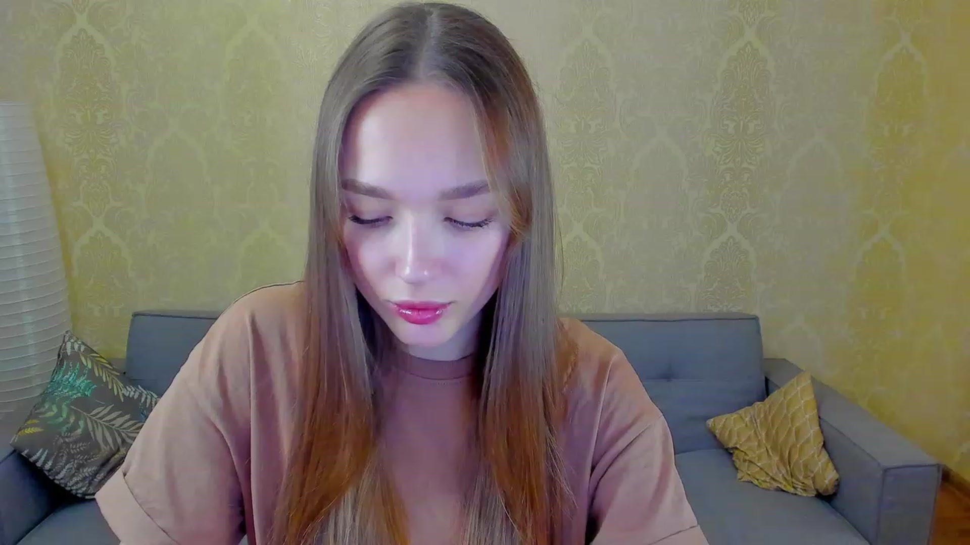 Gallery image thumbnail from Crafty_Love's myfreecams stream on, 02/10/2023, 09:41 image 5 of 20