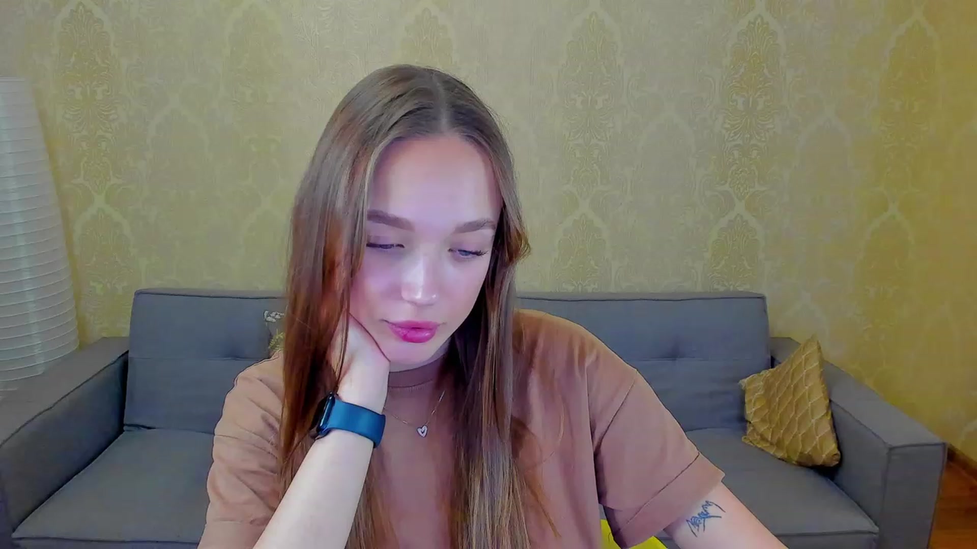 Gallery image thumbnail from Crafty_Love's myfreecams stream on, 02/10/2023, 15:01 image 5 of 20