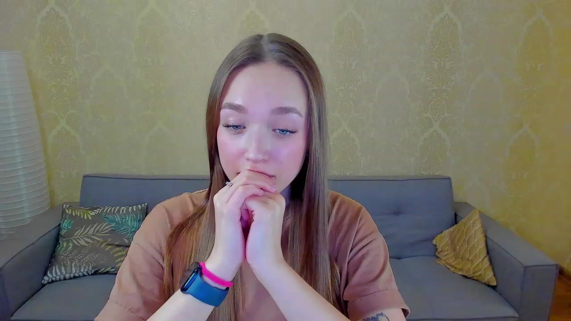 Gallery image thumbnail from Crafty_Love's myfreecams stream on, 02/11/2023, 12:46 image 14 of 20