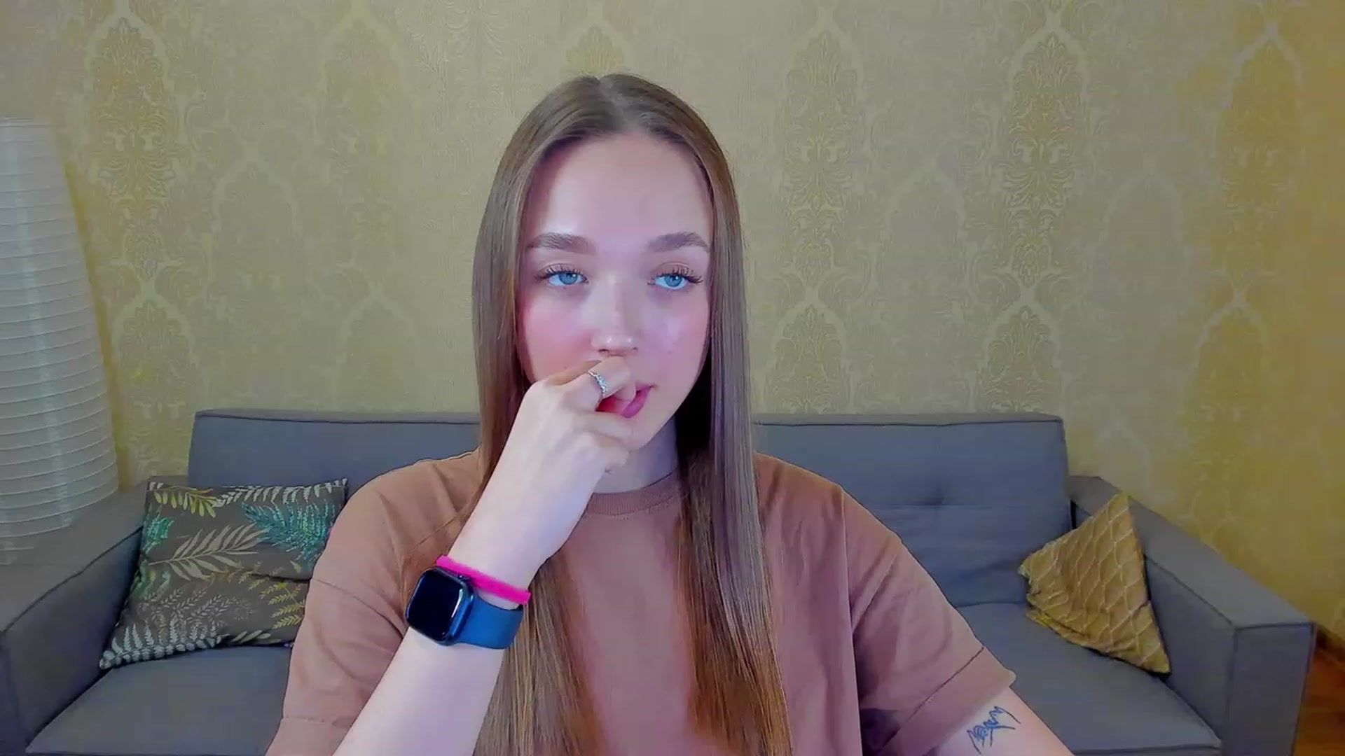 Gallery image thumbnail from Crafty_Love's myfreecams stream on, 02/11/2023, 12:46 image 2 of 20